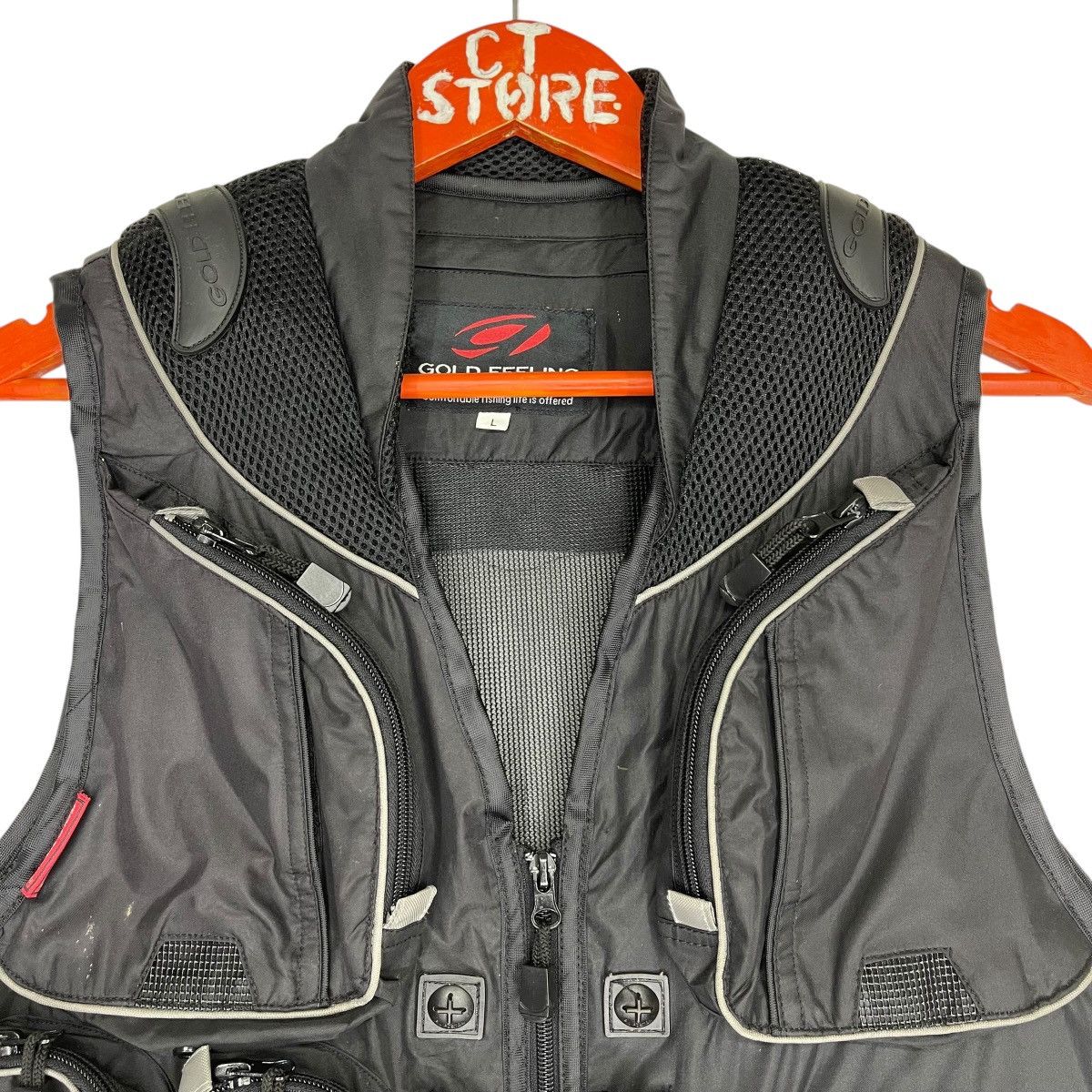 Japanese Brand Gold Feeling Multipocket Tactical Fishing Vest Size US M / EU 48-50 / 2 - 3 Thumbnail