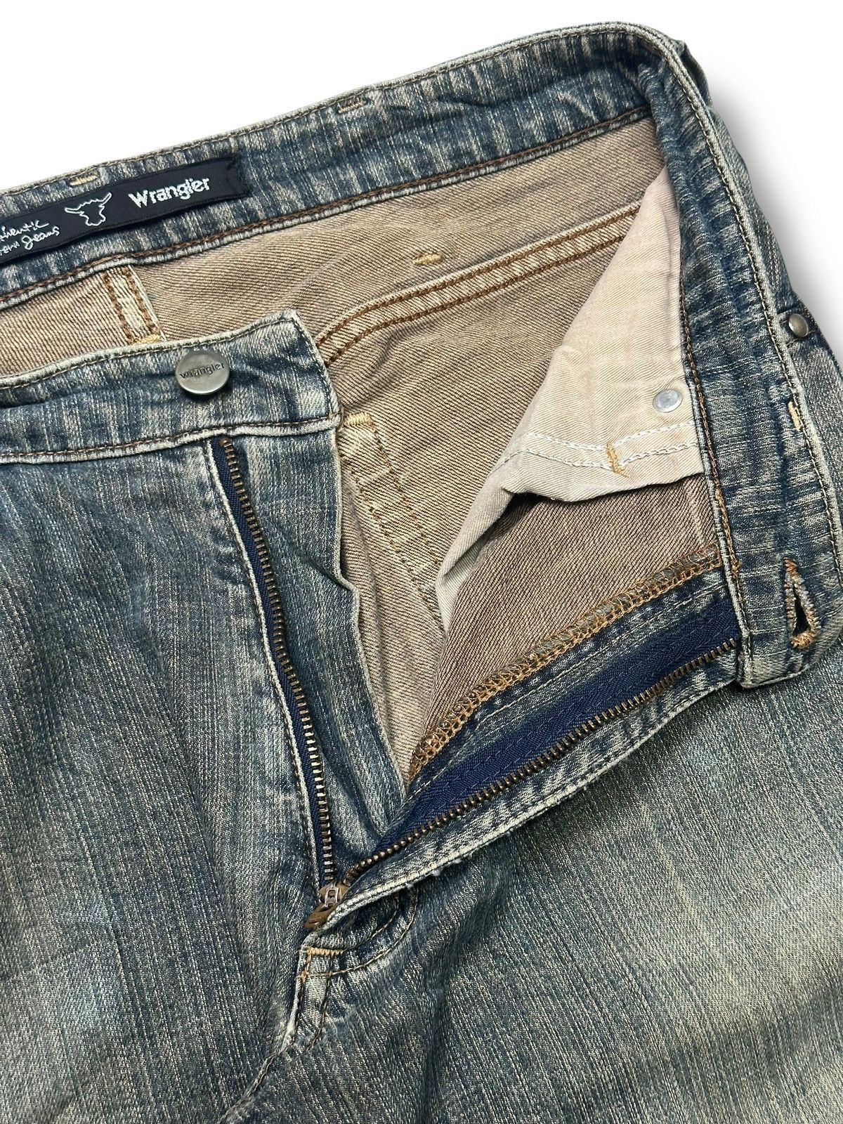 Wrangler Vintage Wrangler Authentic Western Jeans Straight & Mudwash Size US 30 / EU 46 - 9 Thumbnail