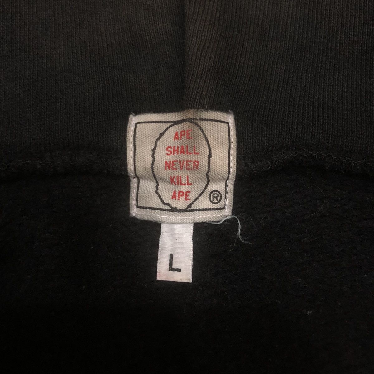 Bape Ape Shall Never Kill Ape Pullover Hodie Size US L / EU 52-54 / 3 - 15 Thumbnail