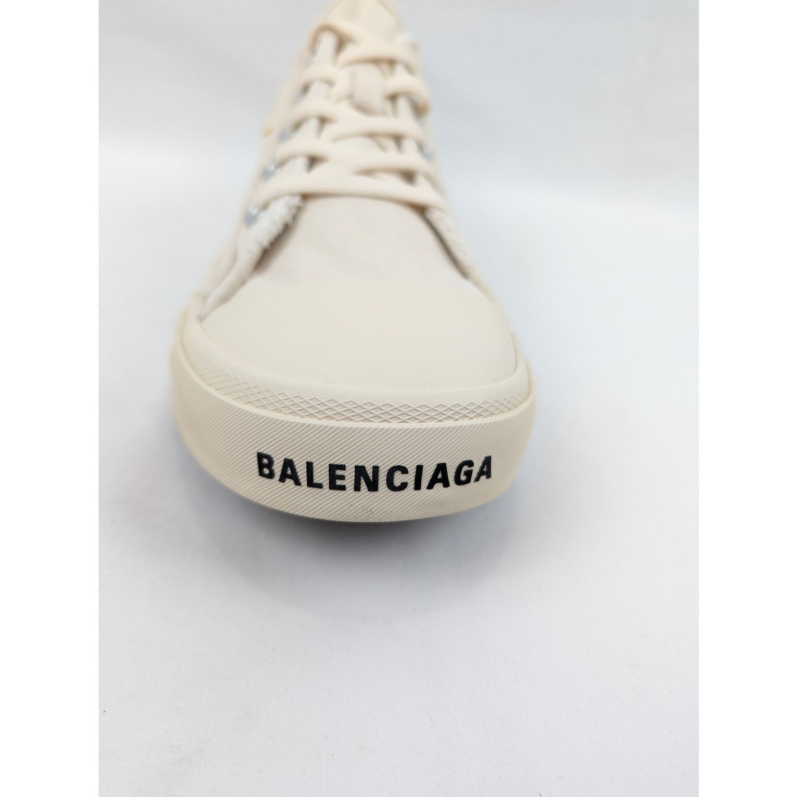 Balenciaga o1rshd1 Q3/ Low Destroyed Paris Rubber Sole Low Top Sneakers Size US 9 / EU 42 - 5 Thumbnail