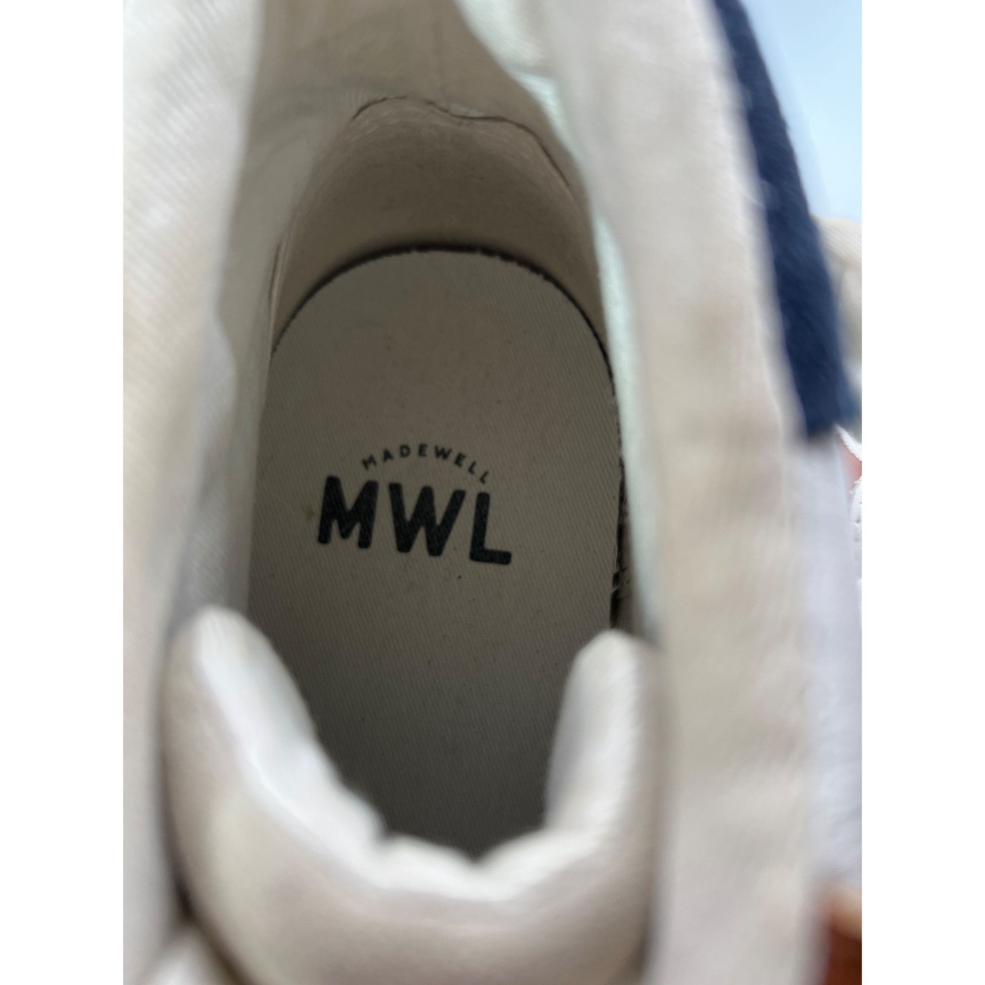 Madewell Madewell MWL High Top Sneakers White Leather Suede Brown Acc Size US 6.5 / EU 39-40 - 6 Thumbnail