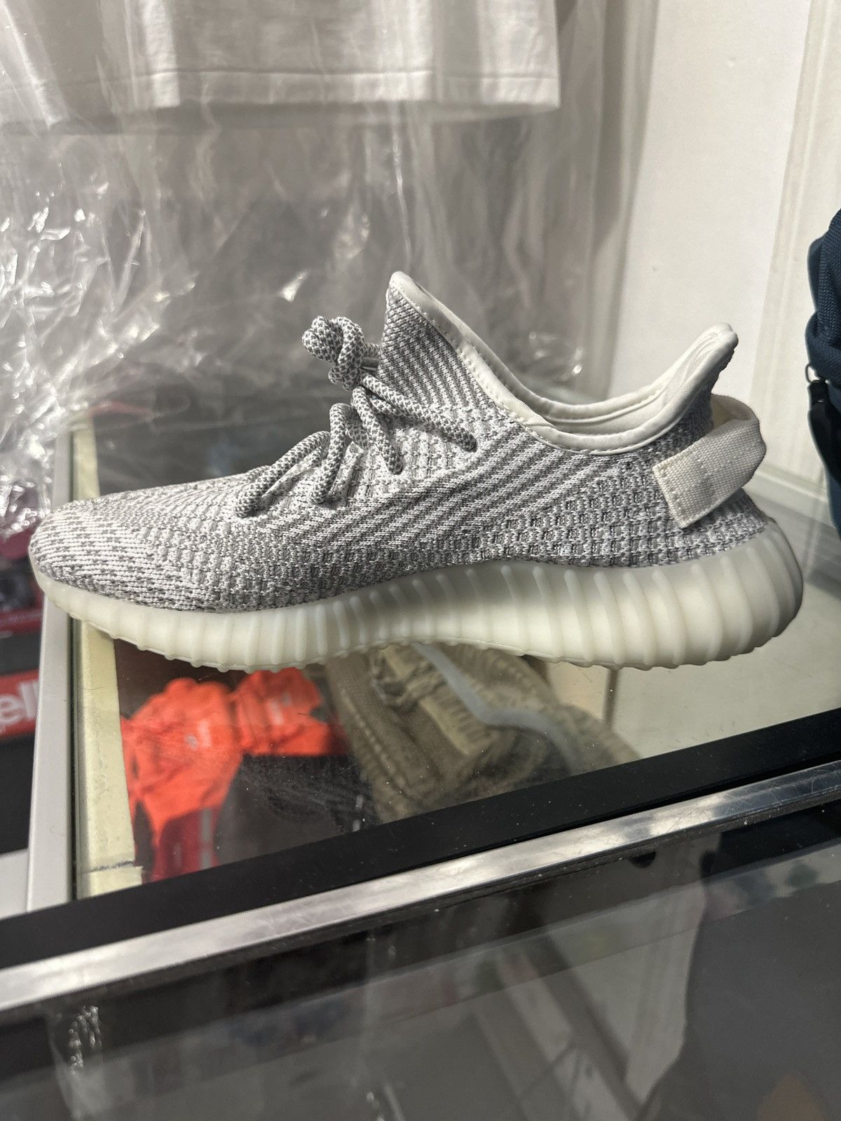 Yeezy Adidas Yeezy Boost 350 V2 “Static” (Non-Reflective) Size US 9 / EU 42 - 2 Thumbnail