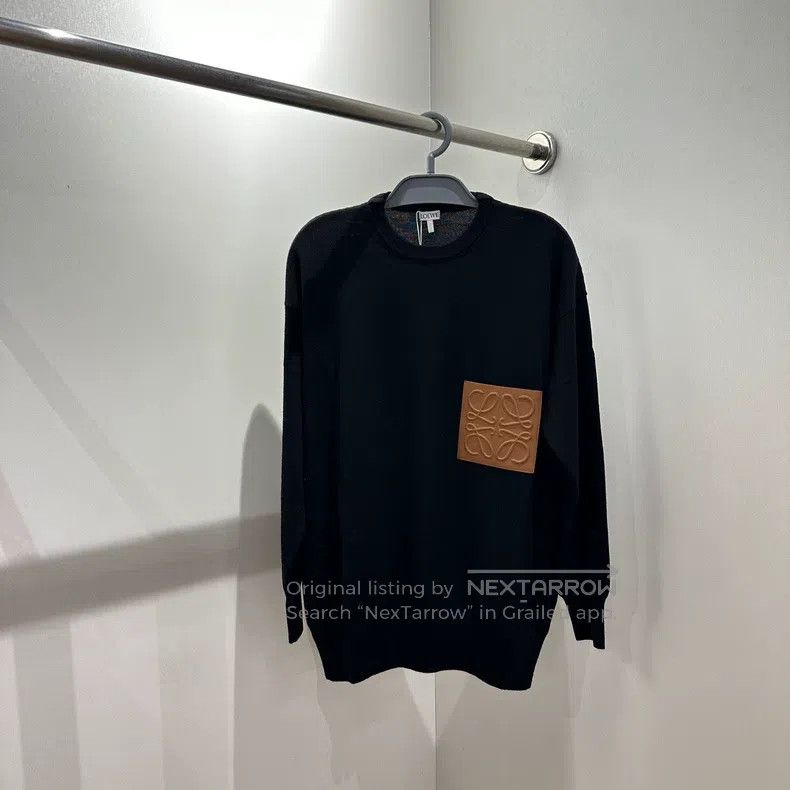 Loewe Loewe Leather patch logo wool sweater Size XS / US 0-2 / IT 36-38 - 1 Thumbnail