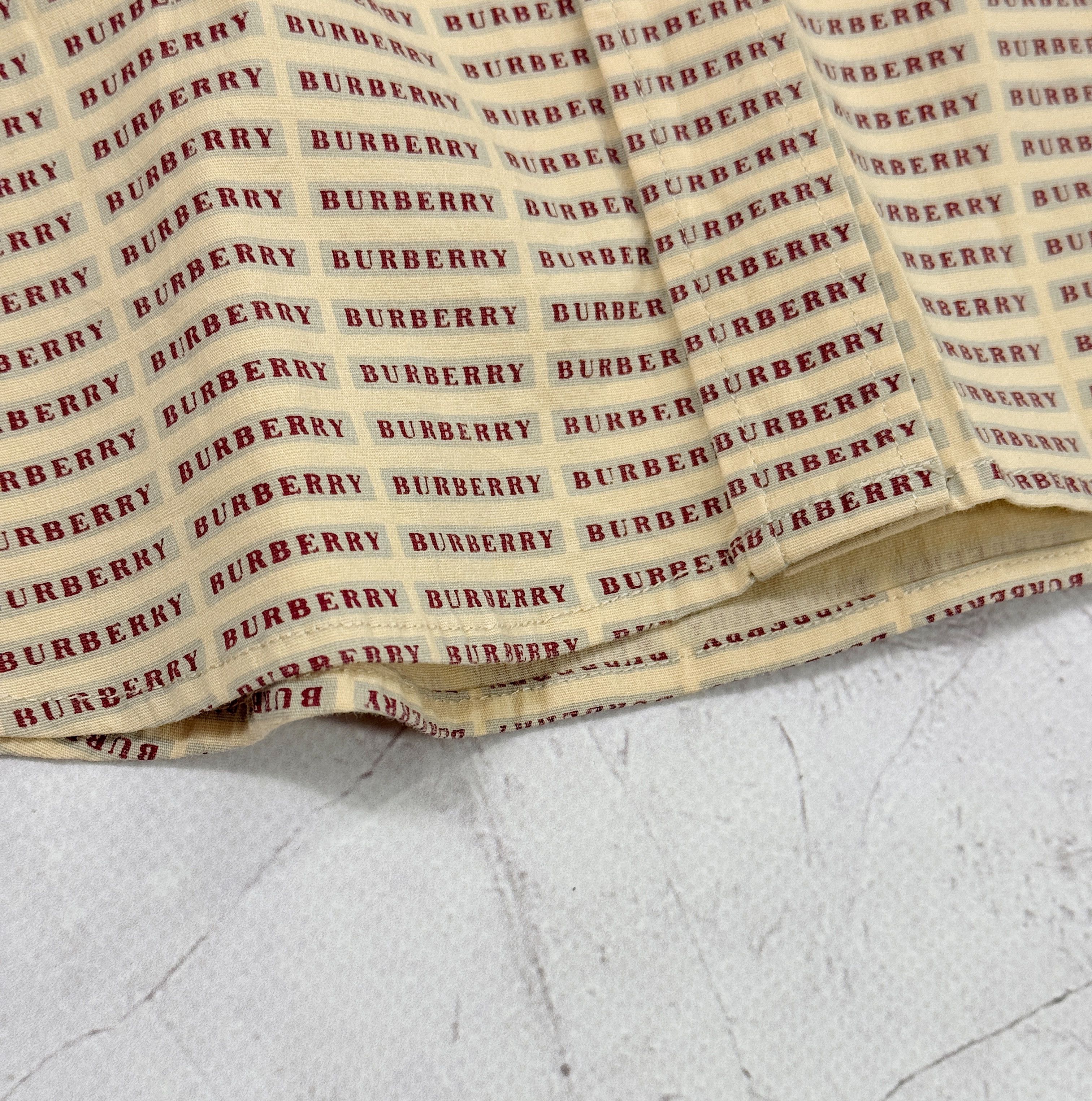 Burberry Vintage Burberry London Shirt Blouse Monogram Logo Women Size L / US 10 / IT 46 - 10 Thumbnail
