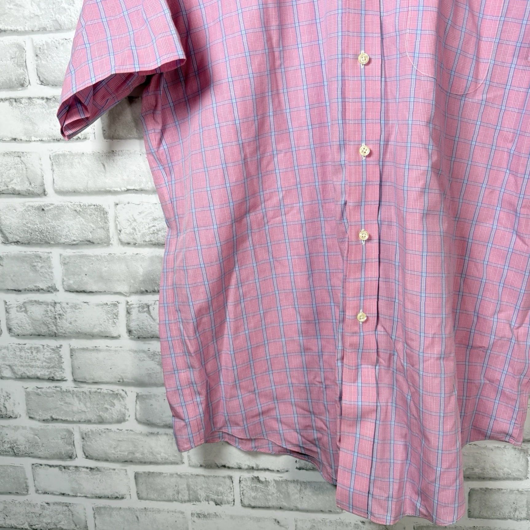 Brooks Brothers Brooks Brothers Pink Plaid Short Sleeve Button-Down Shirt Mens 16 Regular Size 16 Pink Plaid Button-Up Mens Shirts Size US L / EU 52-54 / 3 - 3 Thumbnail