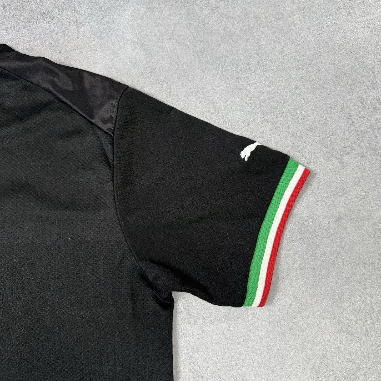 Puma Puma AC Milan 2022 2023 Soccer Jersey Football Shirt Size XL Size US XL / EU 56 / 4 - 13 Thumbnail