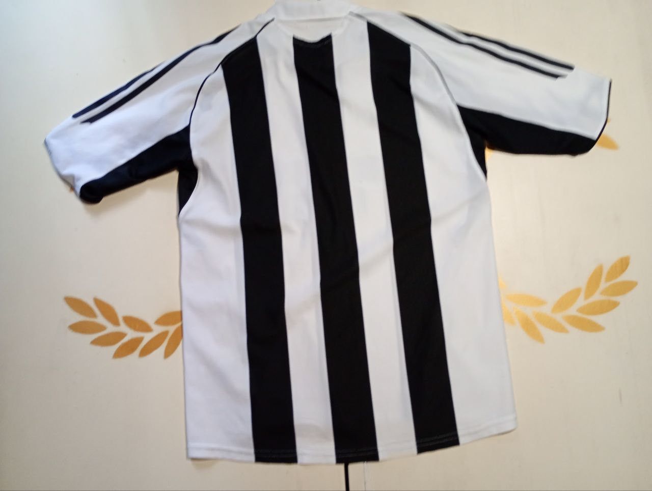 Adidas Newcastle United Adidas Home Jersey 2005-2006 Size US M / EU 48-50 / 2 - 12 Thumbnail