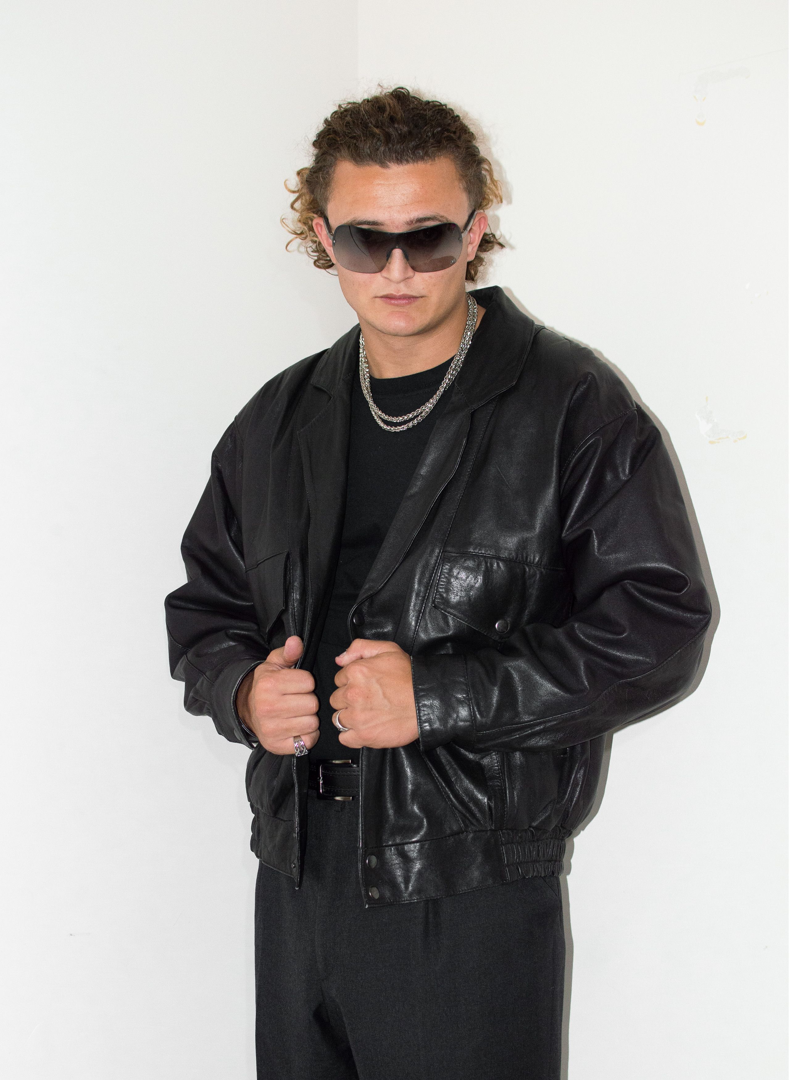 Designer × Japanese Brand × Vintage 90s Vintage Black faded real leather bomber jacket Size US XXL / EU 58 / 5 - 6 Thumbnail