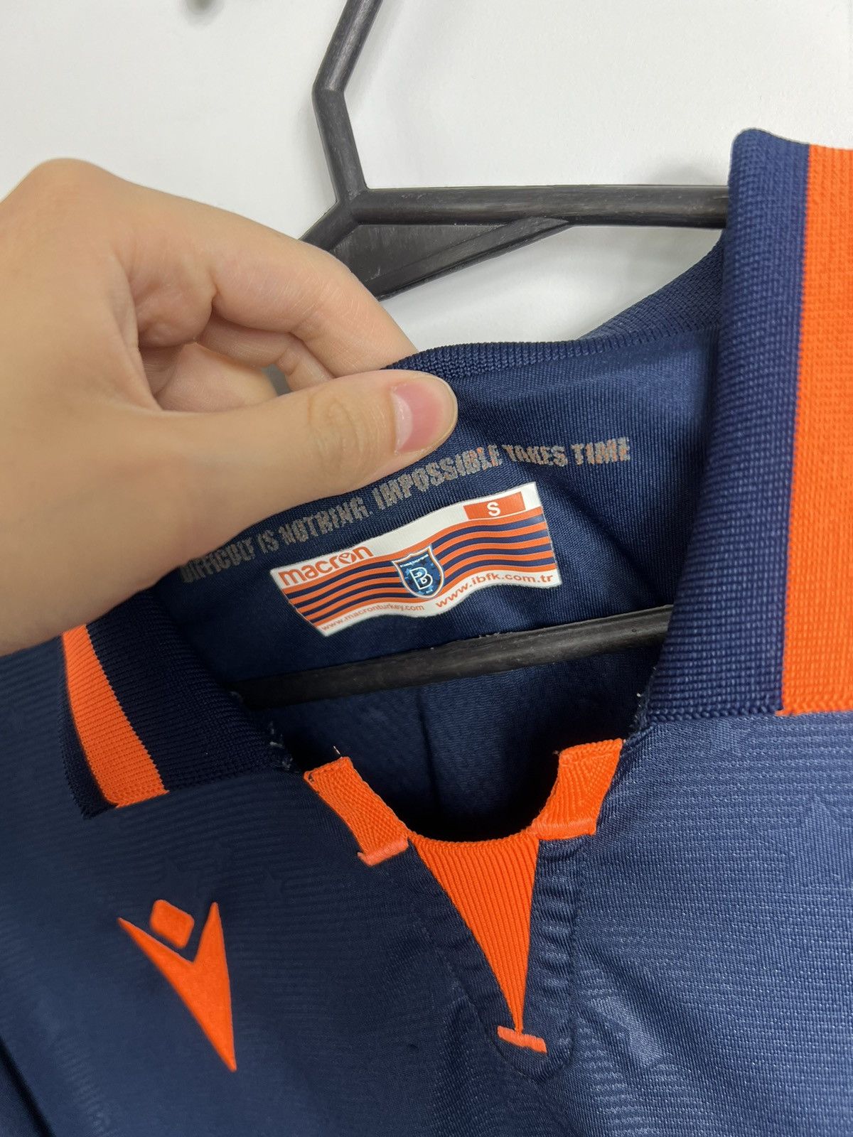 Macron Macron Istanbul Basaksehir 2019 Edin Visca 7 Soccer Jersey Size US S / EU 44-46 / 1 - 6 Thumbnail