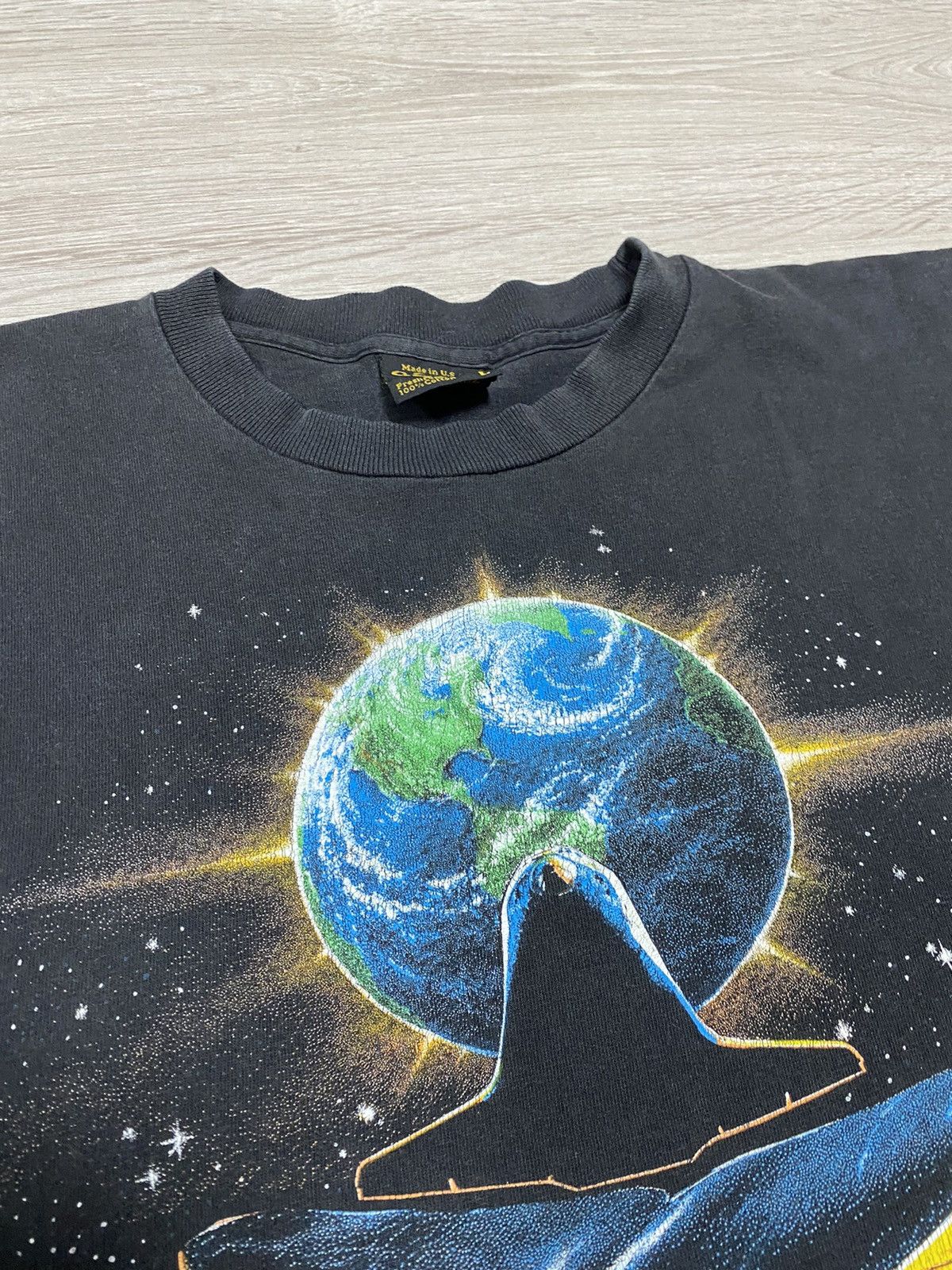 NASA Rare Vintage Blue Planet Kennedy Space Center Florida Size L Size US L / EU 52-54 / 3 - 3 Thumbnail