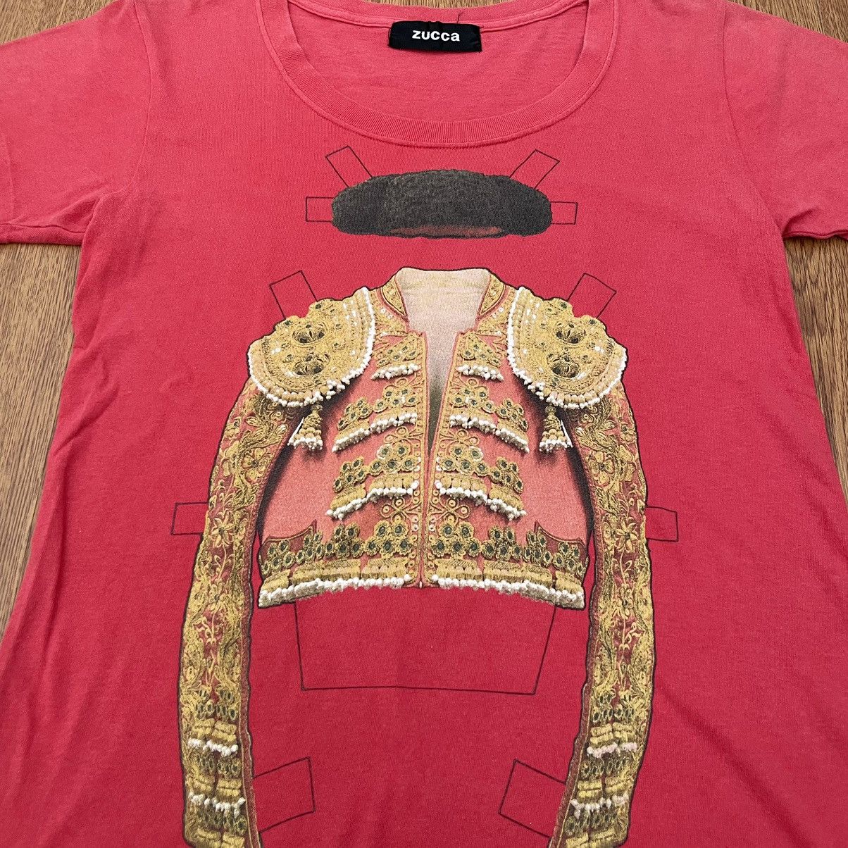 CABANE de ZUCCa Zucca Yeoman Warder Tshirt Size US S / EU 44-46 / 1 - 2 Thumbnail