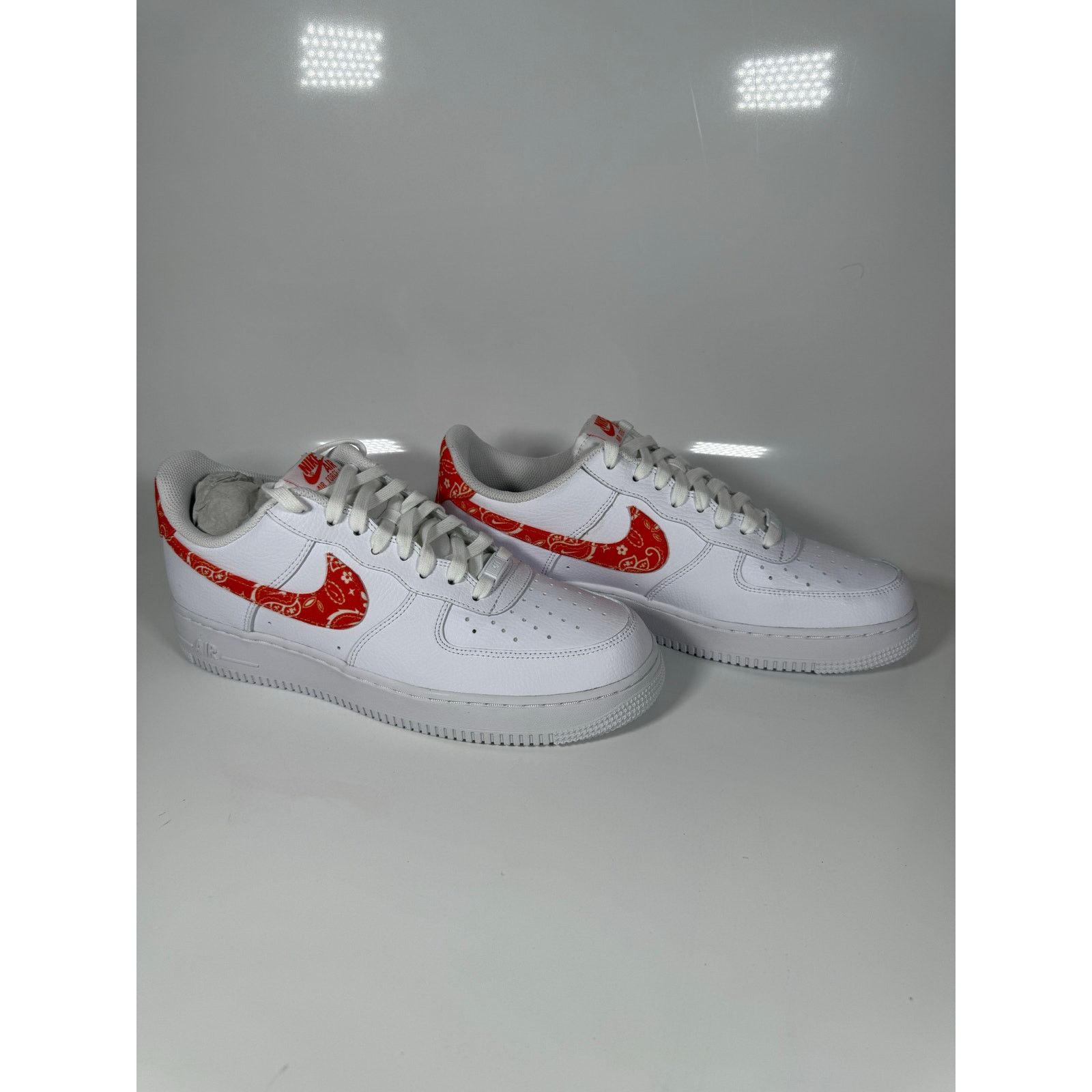 Nike Women’s Air Force 1 paisley orange rush DJ9942-102 size 12 Size US 12 / IT 42 - 3 Thumbnail