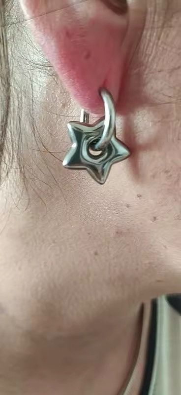 Jewelry Y2K Chunky Star Hoops Earrings Size ONE SIZE - 2 Thumbnail