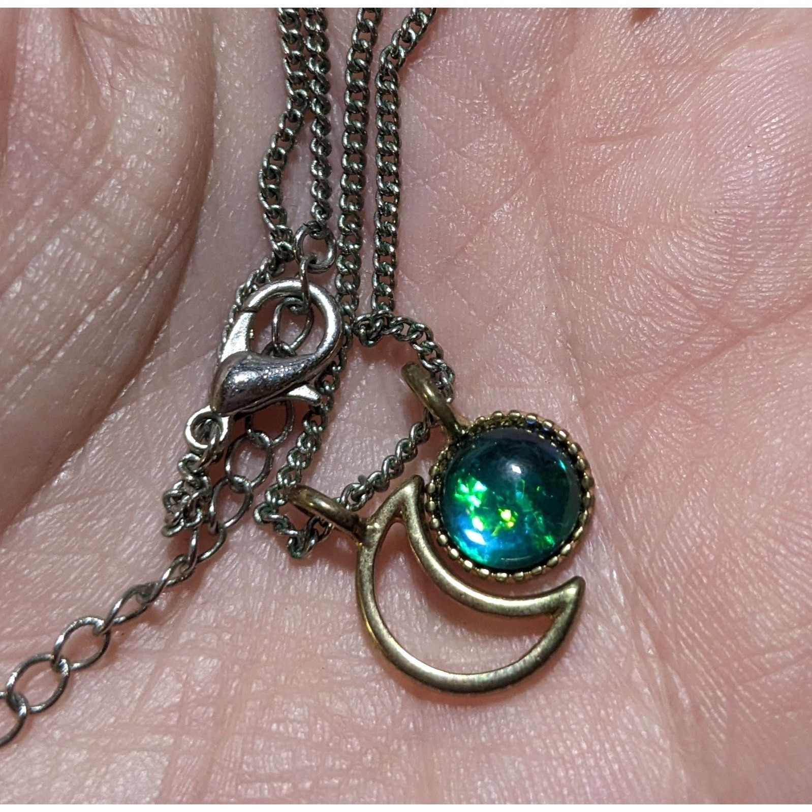 Other Minimalist Green Moon Charm Pendant Necklace Size ONE SIZE - 9 Thumbnail