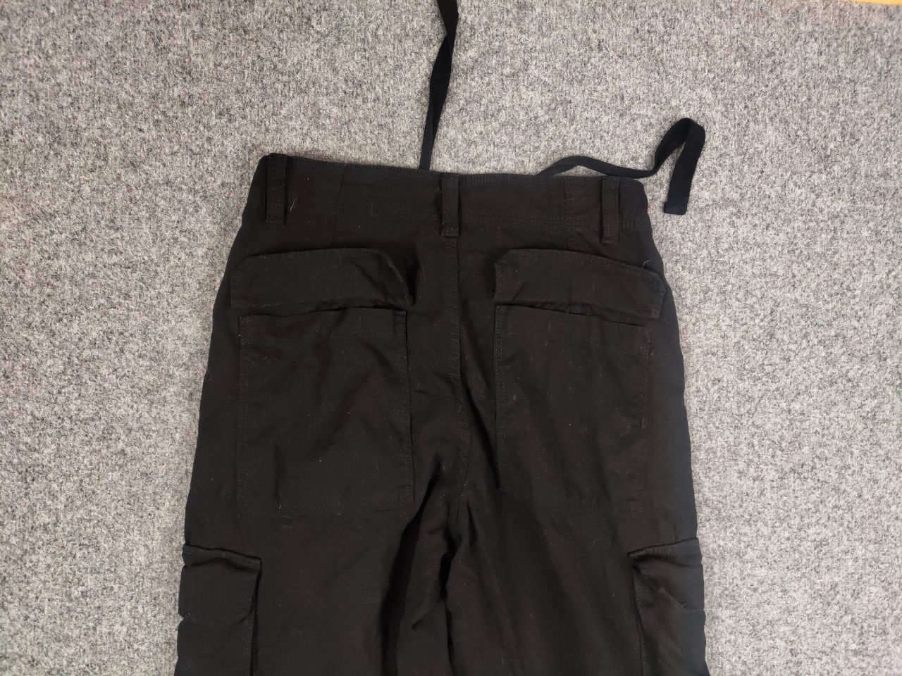 Japanese Brand Vintage Japanese Black Straight Multi Cargo Pants Y2K Style Size US 30 / EU 46 - 9 Thumbnail