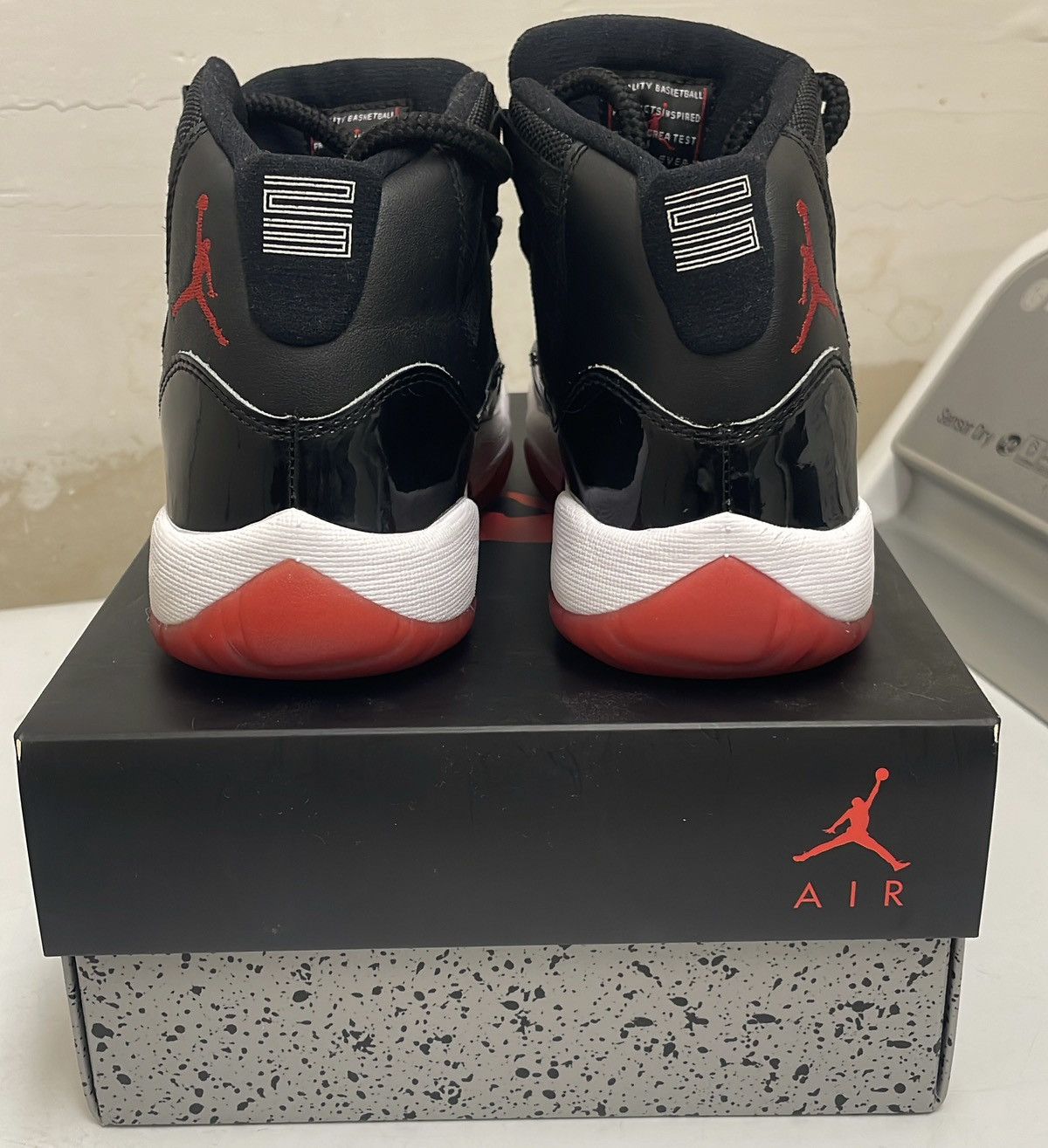Jordan Brand Air Jordan 11 Retro GS 'Bred' 2019 US Youth’s Size 4.5 Size US 4.5 / IT 34.5 - 6 Thumbnail