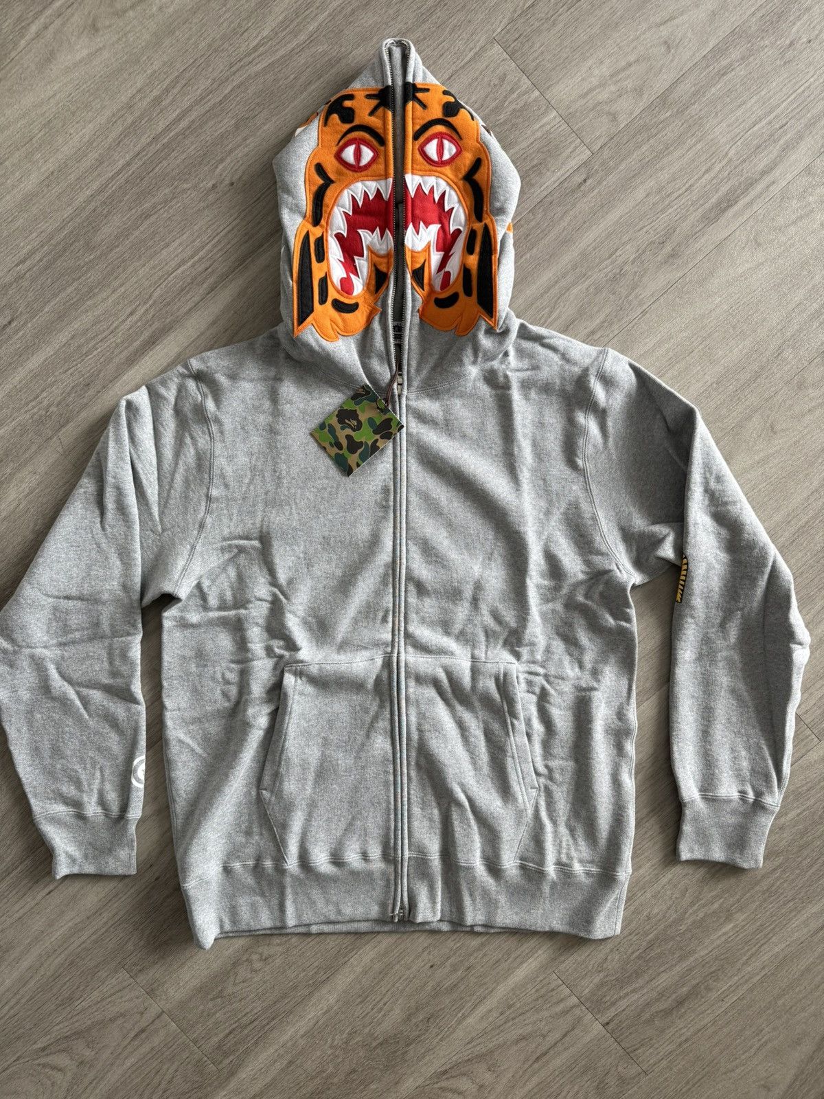 Bape Bape Tiger Full Zip Size US XL / EU 56 / 4 - 1 Thumbnail