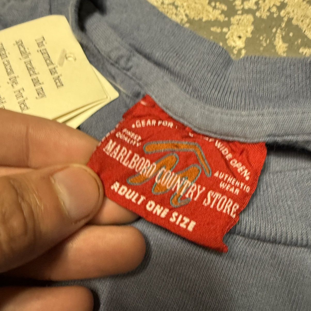 Marlboro Vintage Marlboro County Store Cowboy Boot Cigarette Tshirt Size US XL / EU 56 / 4 - 6 Thumbnail