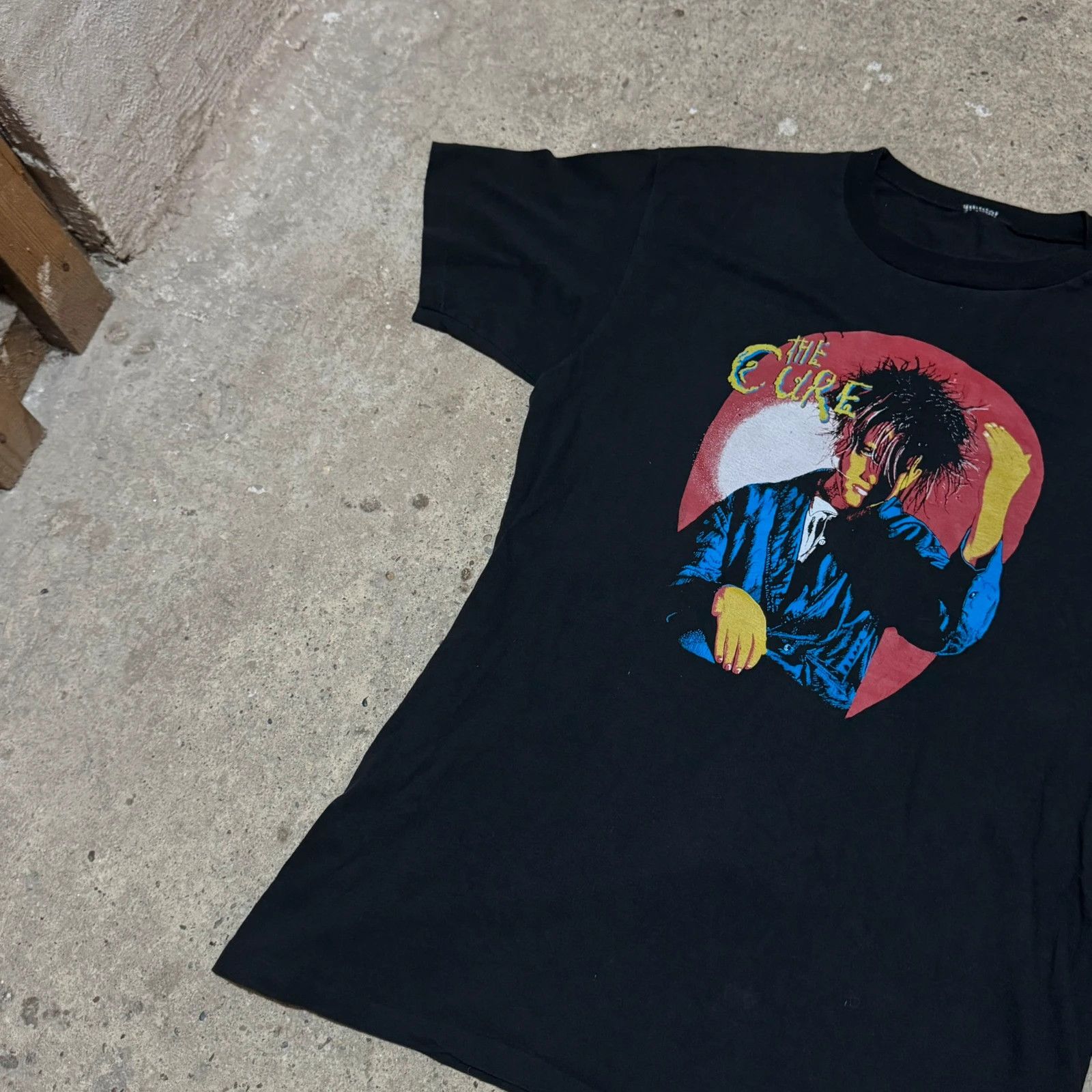 Band Tees Vintage 90s The Cure t-shirt Size US M / EU 48-50 / 2 - 3 Thumbnail