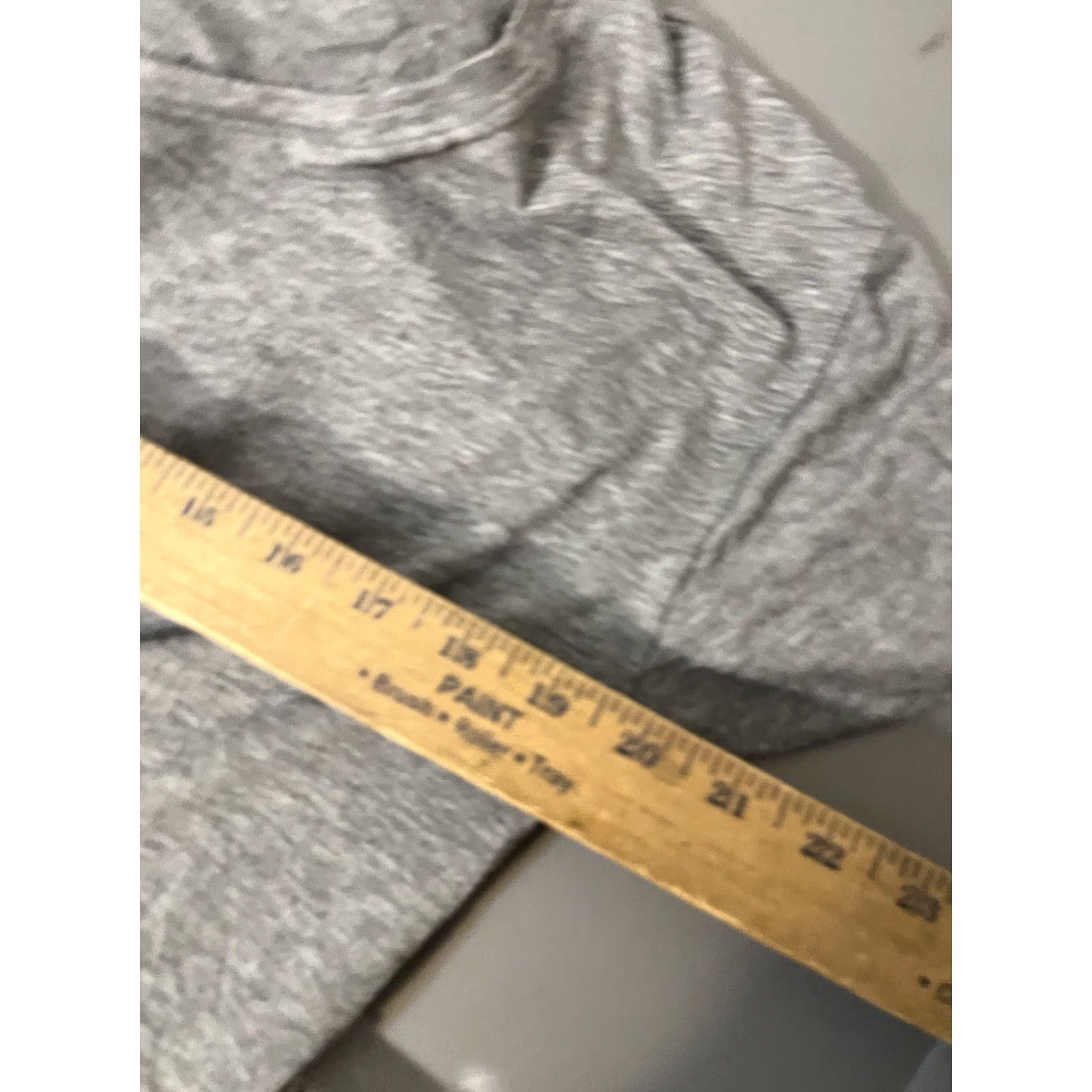 Vintage GapFit T-Shirt Women L Gray Round Neck Short Sleeve Solid Breathe Size L / US 10 / IT 46 - 5 Thumbnail