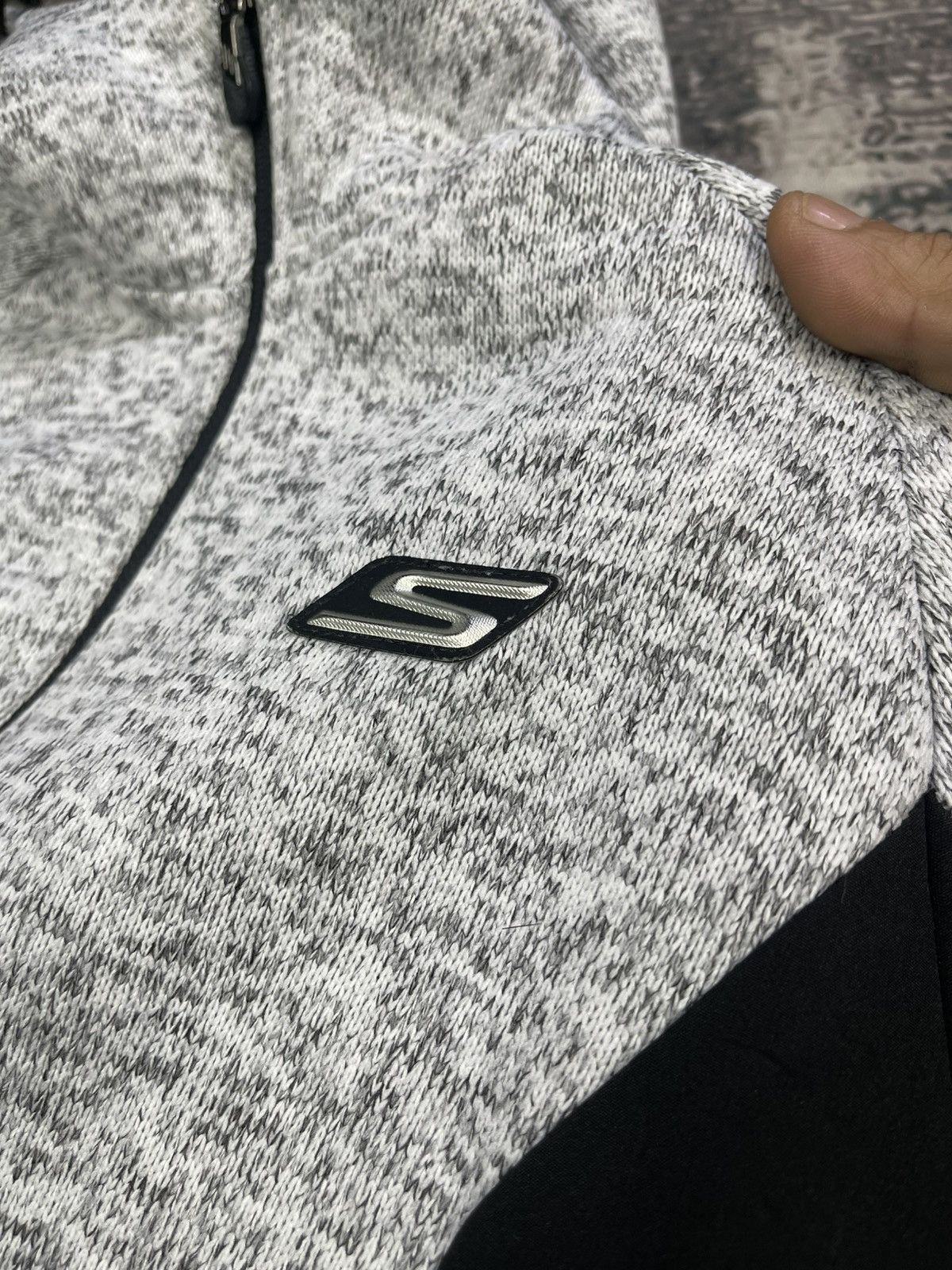 SKECHERS Skechers Sherpa Fleece Zip-Up Hoodies Size M / US 6-8 / IT 42-44 - 11 Thumbnail