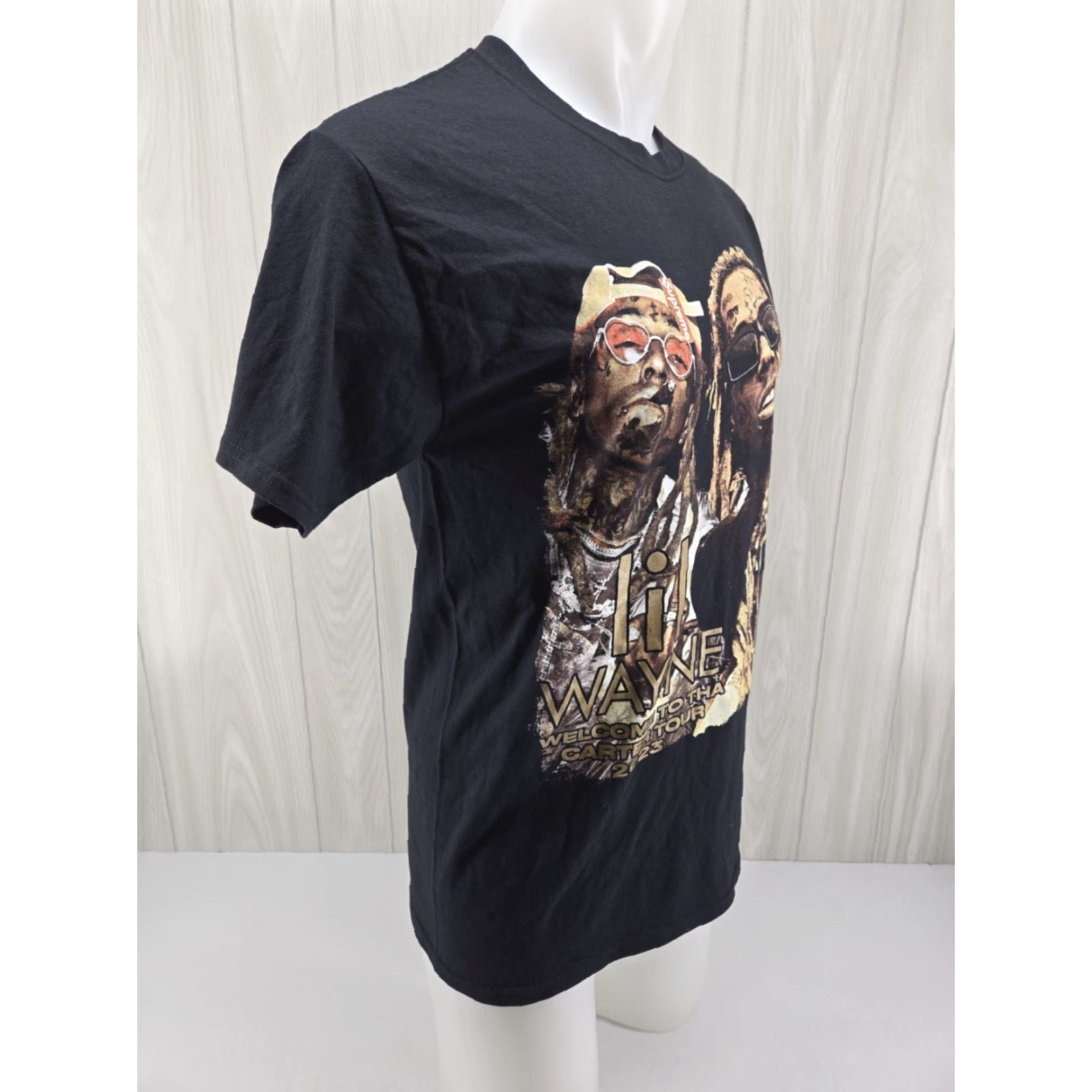 Fruit Of The Loom Lil Wayne Mens Medium Rapper 2023 Tour T-shirt Welcome To Tha Carter Tour Hip Hop Music Rap Shirt Men Black Cotton Knit Short Sleeve Round Neck Moto? Size US M / EU 48-50 / 2 - 6 Thumbnail