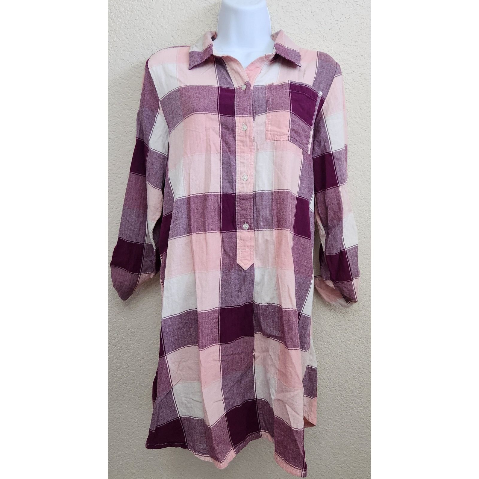Arizona Jean Co. Arizona Jeans Co Pink Purple Plaid Henley Top 18P Soft Size XXL / US 16-18 / IT 52-54 - 1 Thumbnail