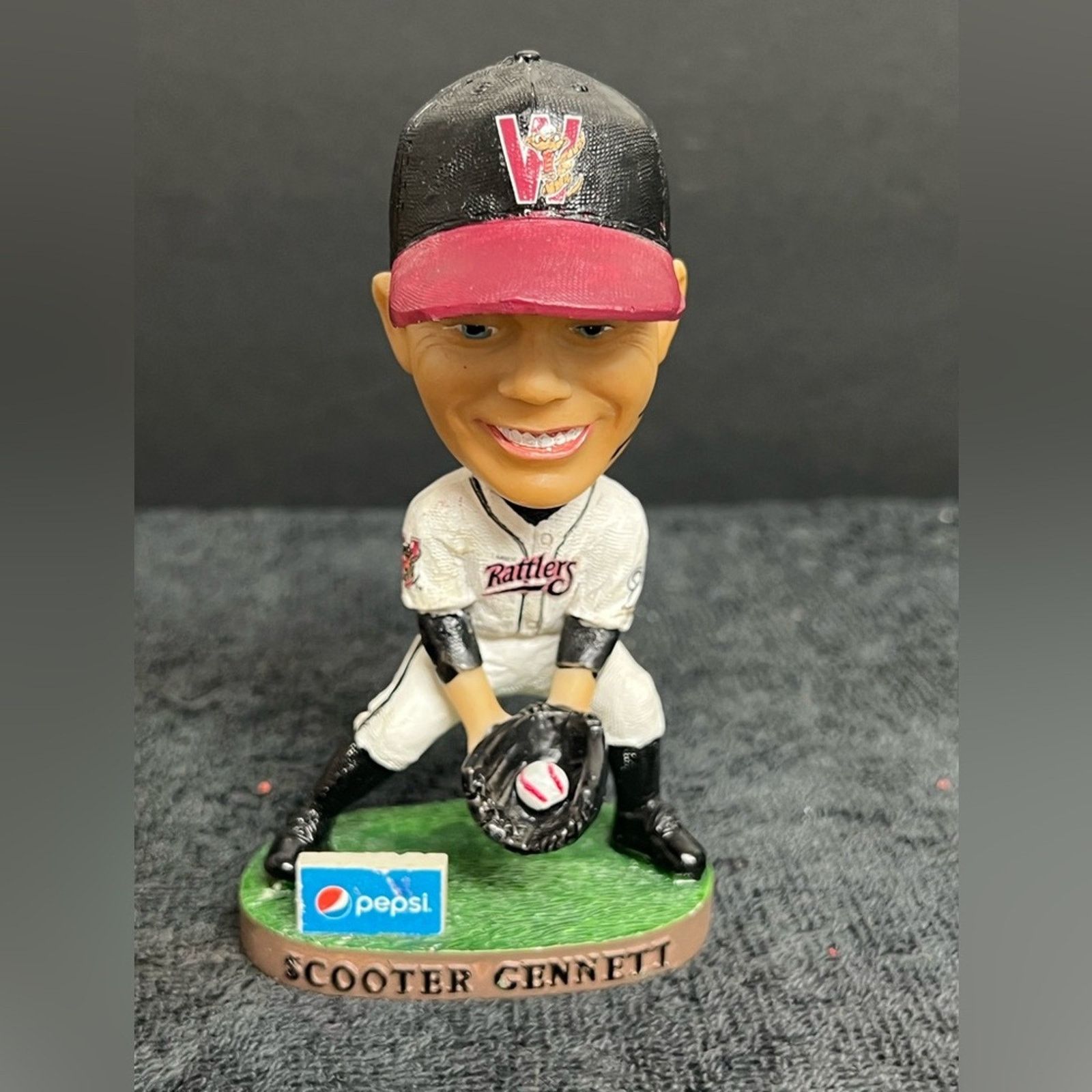 MLB Autograph 2014 Scooter Gennett Bobblehead Timberrattlers Size ONE SIZE - 1 Thumbnail