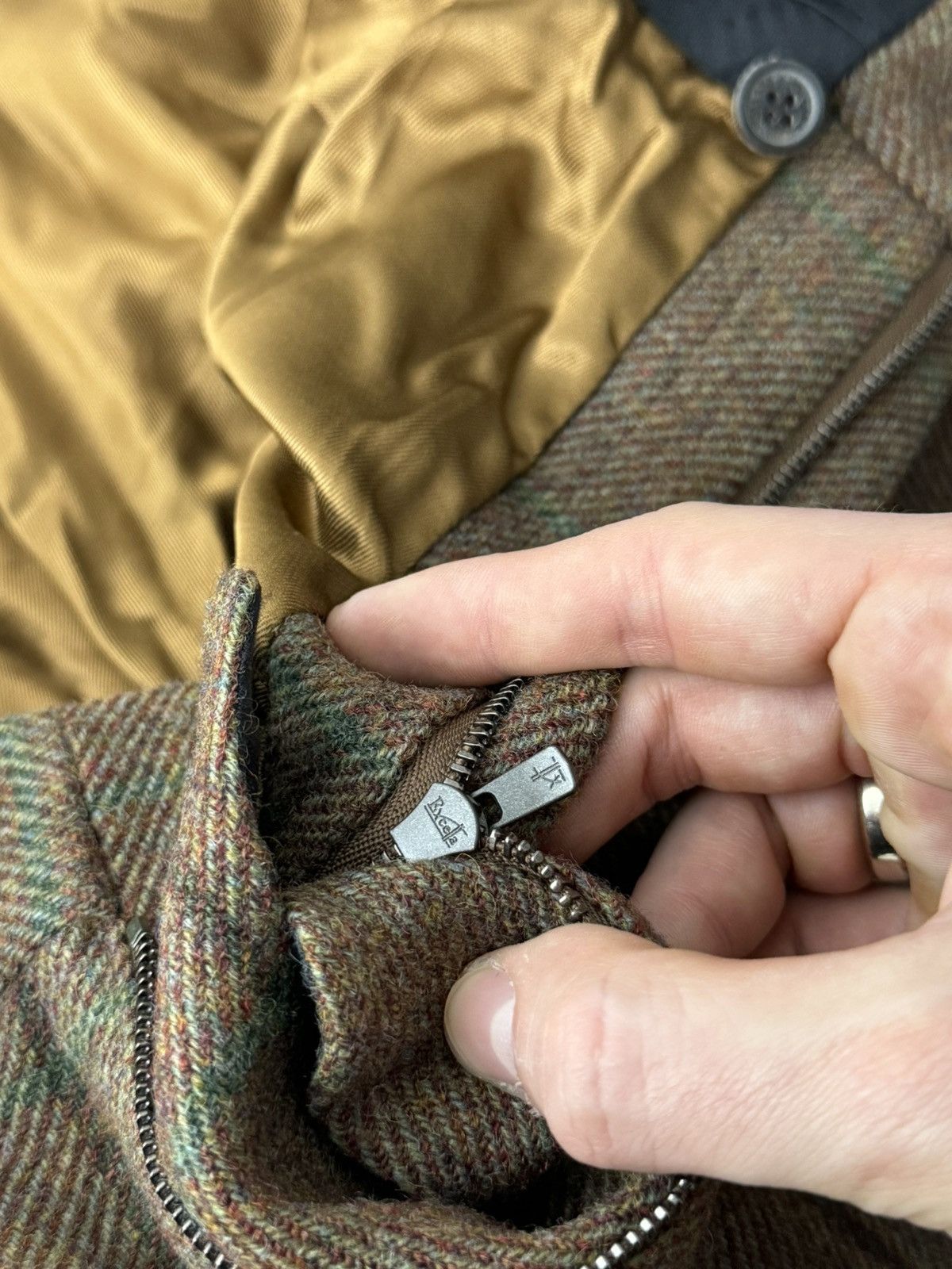 Holland & Holland × Japanese Brand Holland & Holland London Harrow Tweed Wool Pants Size US 34 / EU 50 - 9 Thumbnail