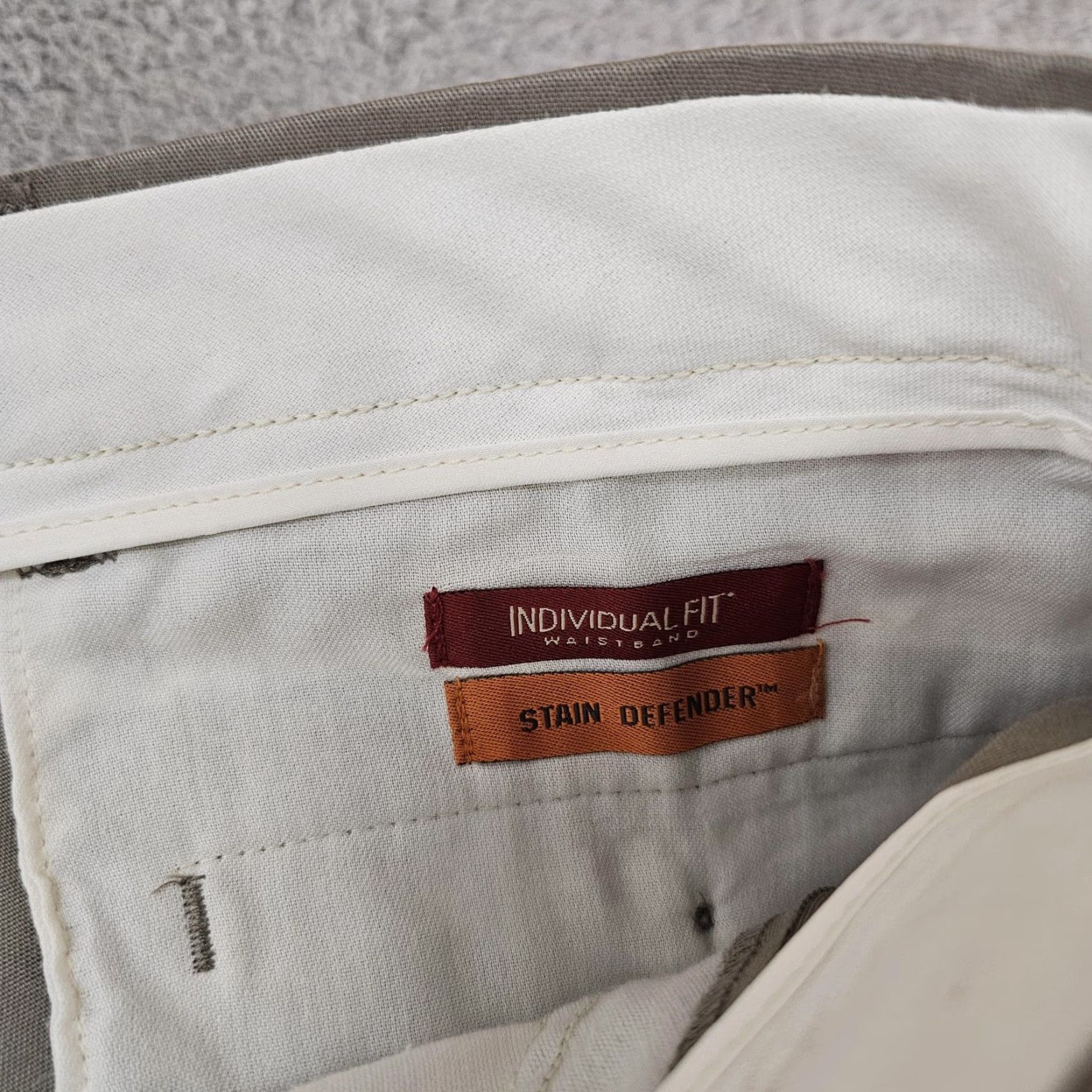 Dockers Dockers Pants Mens 36x32 Khaki Flat Front Relaxed ProStyle Stain Defender Wrinkle Resistant Pockets Size US 36 / EU 52 - 4 Thumbnail