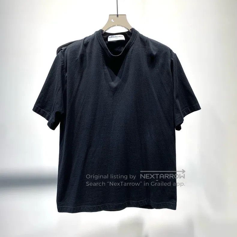 Balenciaga Balenciaga Functionalist Back Detachable Racing Vest Short Size US XS / EU 42 / 0 - 1 Thumbnail