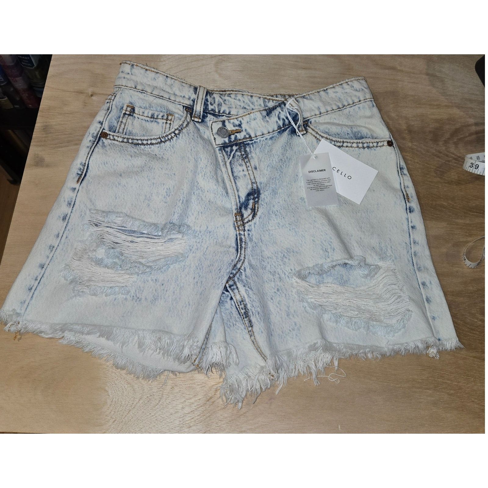 Other NWT Cello Jean cutoff shorts sz S asymmetrical fly acid wash Size 28" / US 6 / IT 42 - 1 Thumbnail