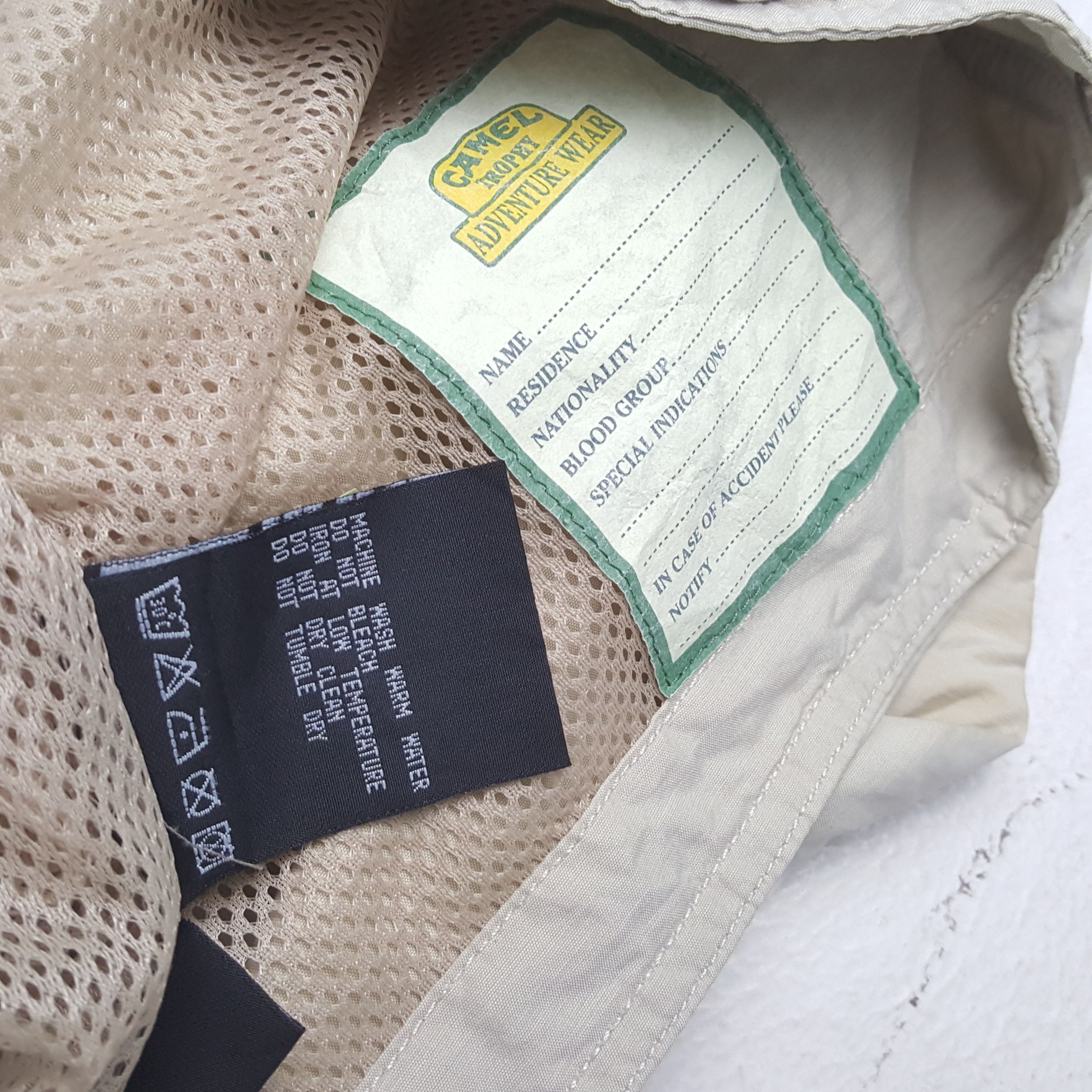 Camel × Vintage CAMEL Adventure Wear Nice Design Vest Size US L / EU 52-54 / 3 - 5 Thumbnail
