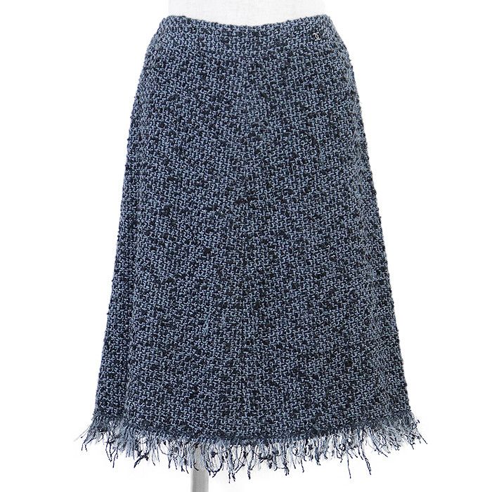 Chanel Chanel Chanel Tweed Metallic Yarn Skirt Textile Skirts 06A P28903 DUTY FREE for USA Size ONE SIZE - 1 Thumbnail