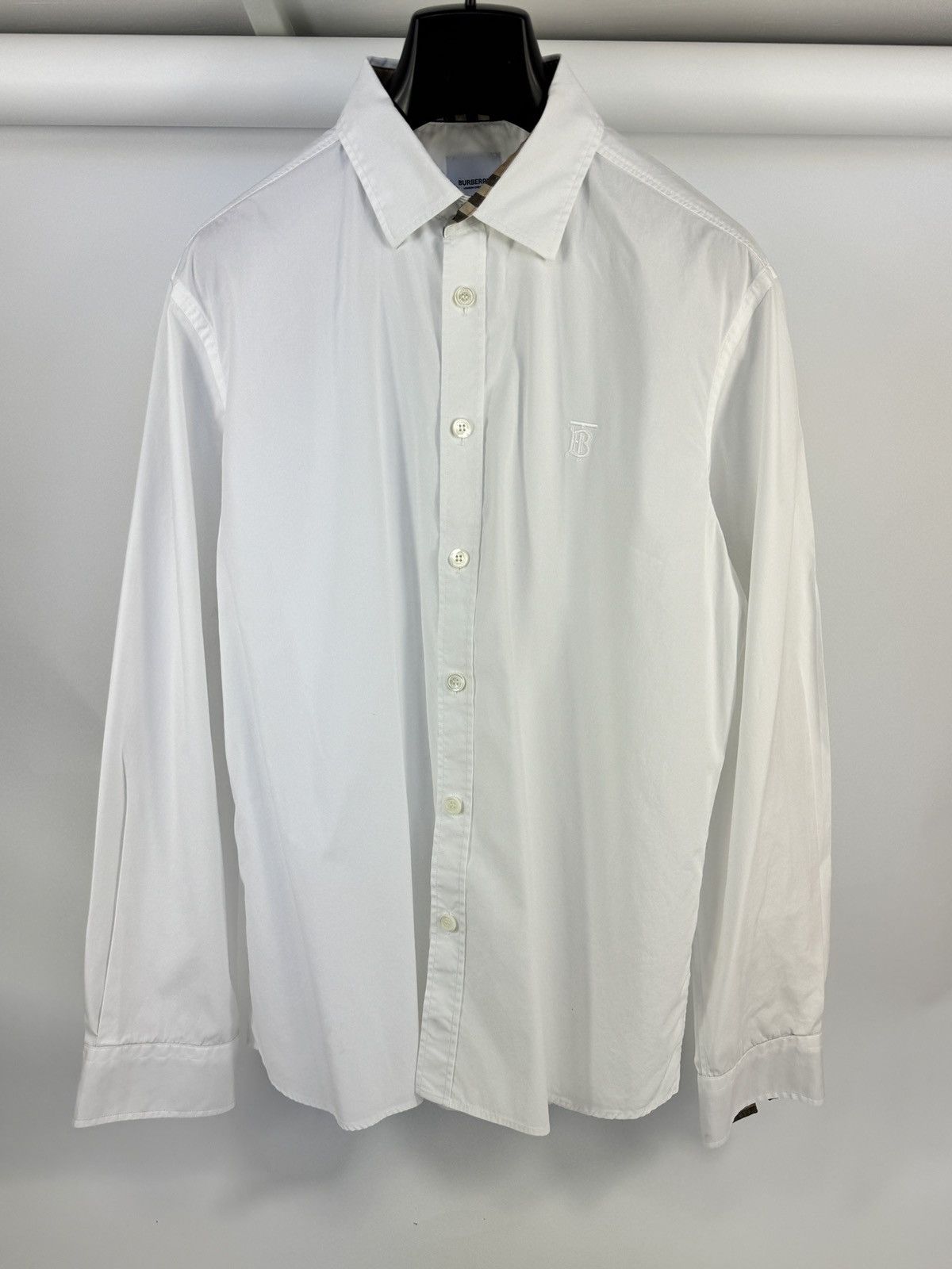Burberry LOGO EMBROIDERED SHIRT Size US XL / EU 56 / 4 - 1 Thumbnail