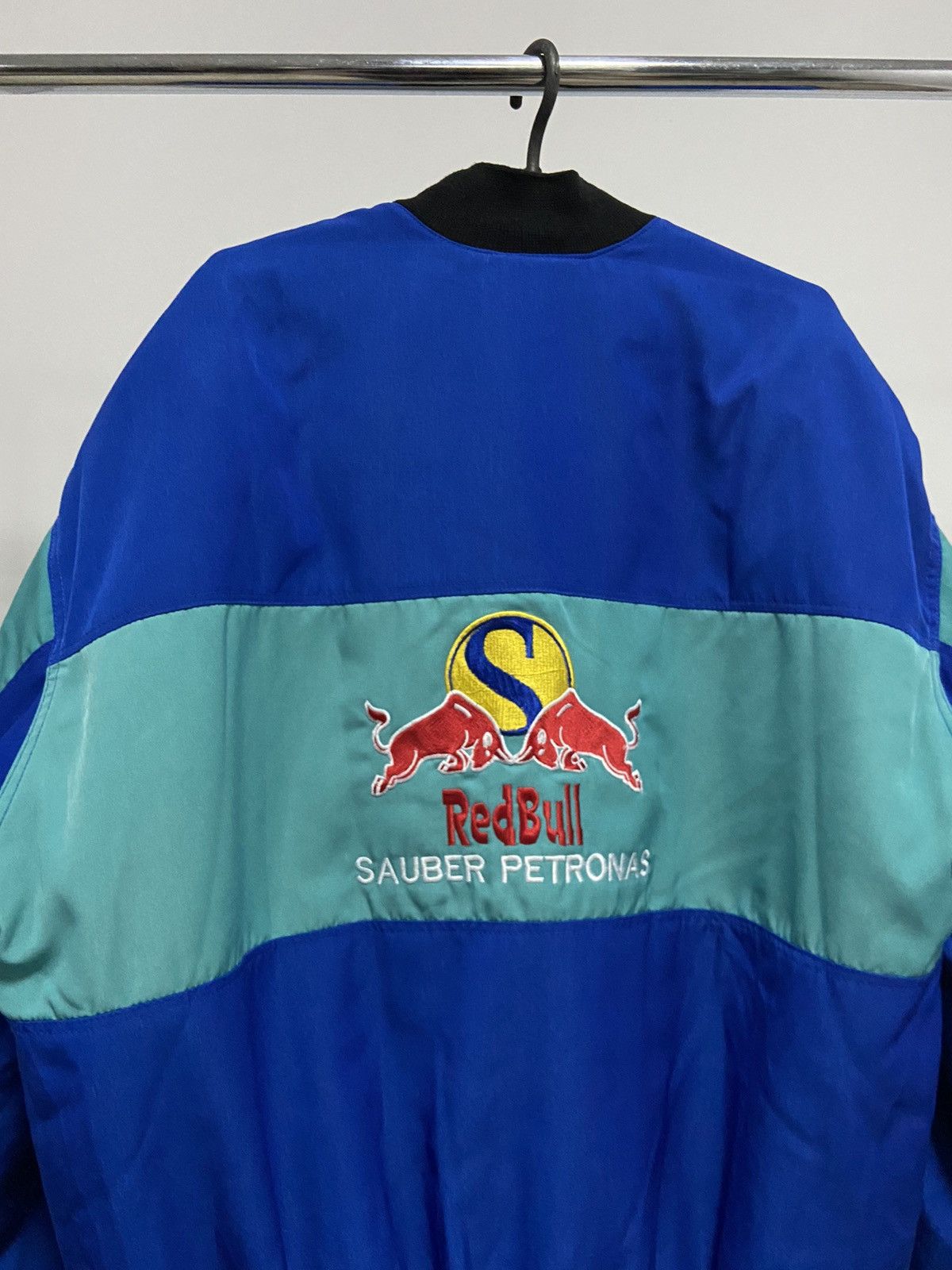Red Bull × Vintage Red bull sauber Petronas big logo racing jacket vintage Size US XXL / EU 58 / 5 - 4 Thumbnail