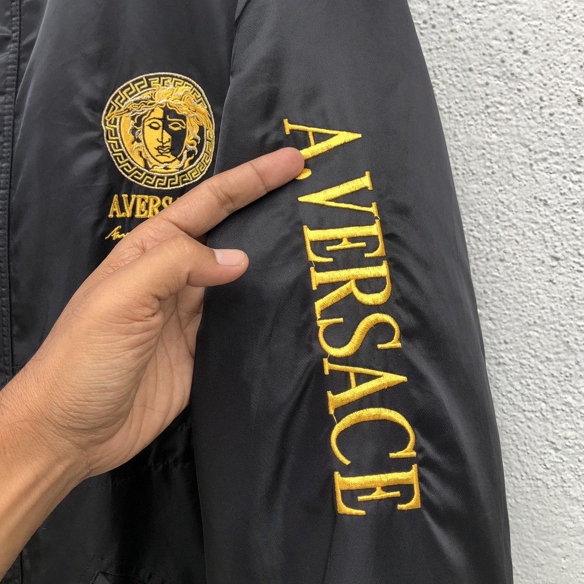 Vintage Vintage A.Versace Embroidery Logo Back Nylon Parka Jacket Size US XL / EU 56 / 4 - 7 Thumbnail