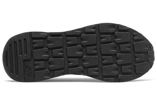 Goretex × New Balance New Balance 57/40 GTX 'Triple Black' Size US 8.5 / EU 41-42 - 5 Thumbnail