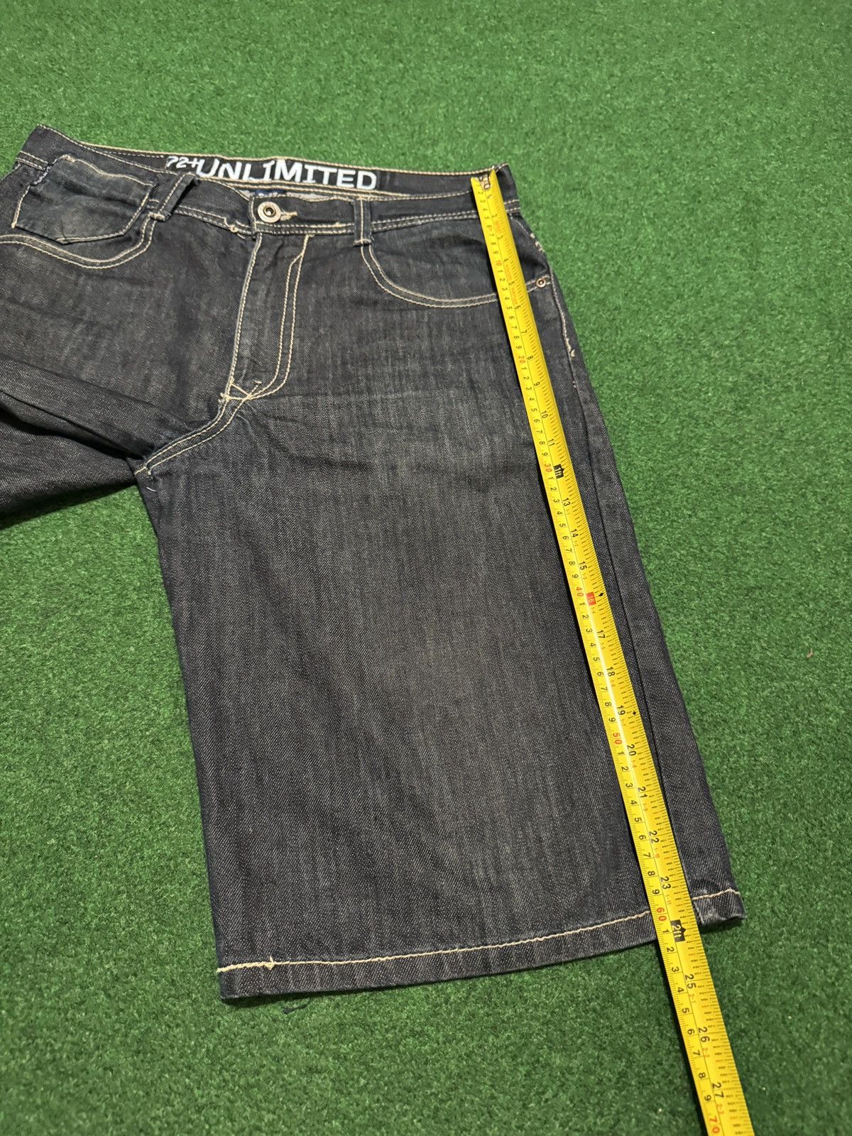 Ecko Unltd. Ecko Unltd Baggy Jorts Dark 13” Loose Fit 33 Denim Shorts Size US 33 - 8 Thumbnail