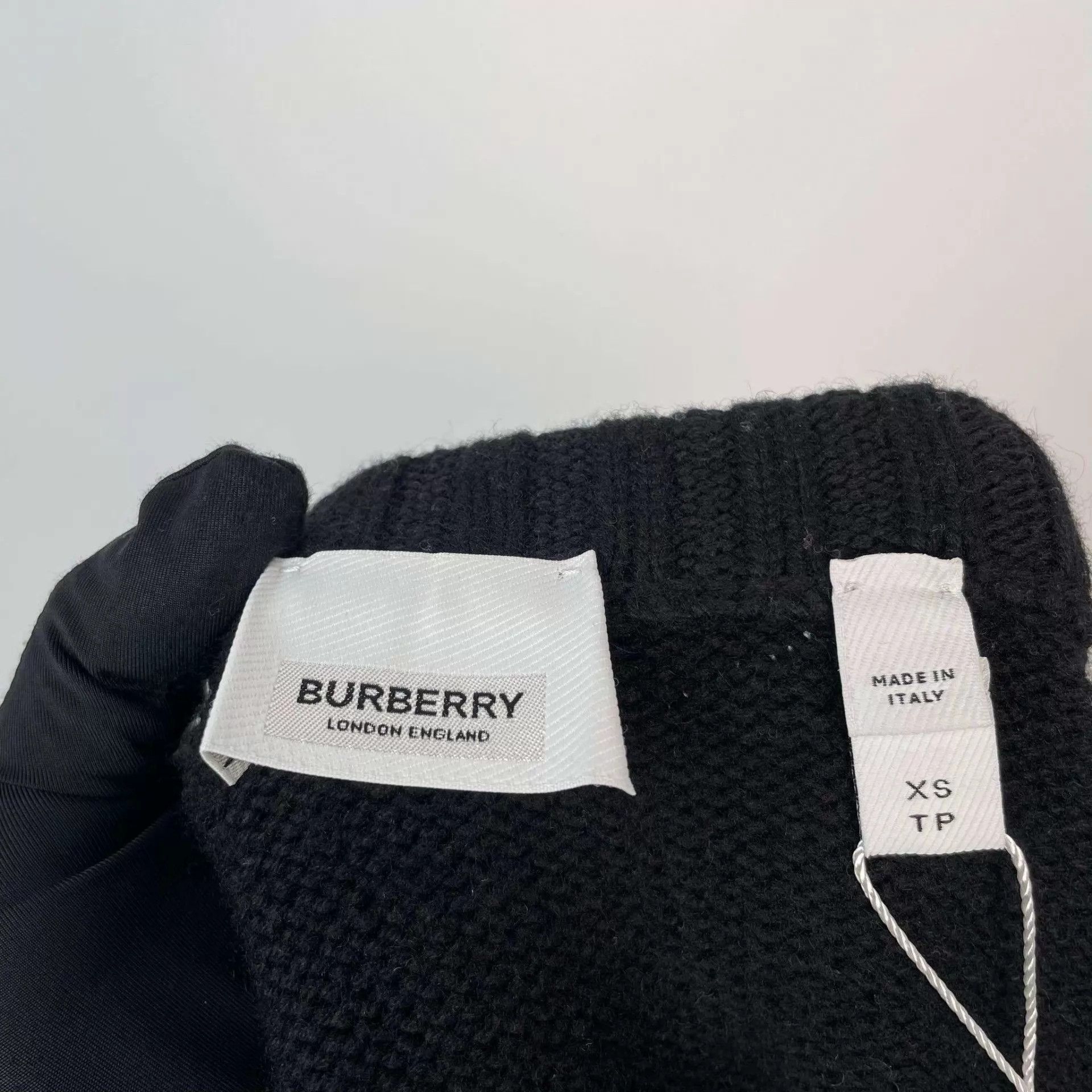 Burberry Burberry floral knit sweater black XS Size XS / US 0-2 / IT 36-38 - 3 Thumbnail