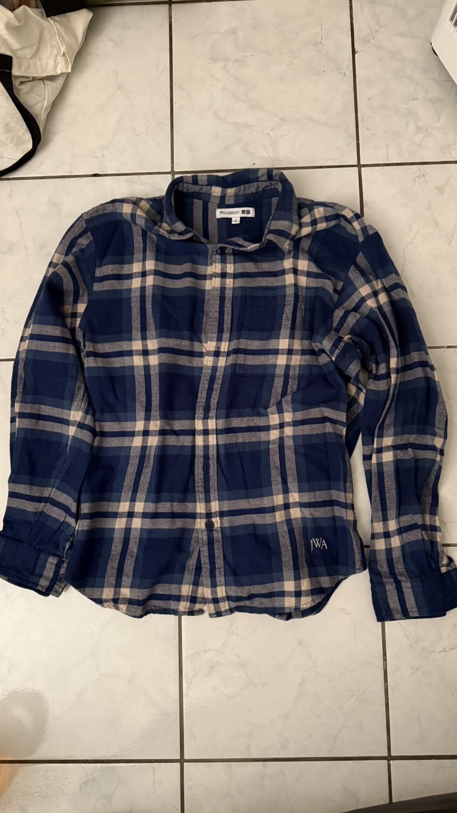 JW Anderson × Uniqlo JW Anderson X Uniqlo Vintage Flannel Size US S / EU 44-46 / 1 - 1 Thumbnail