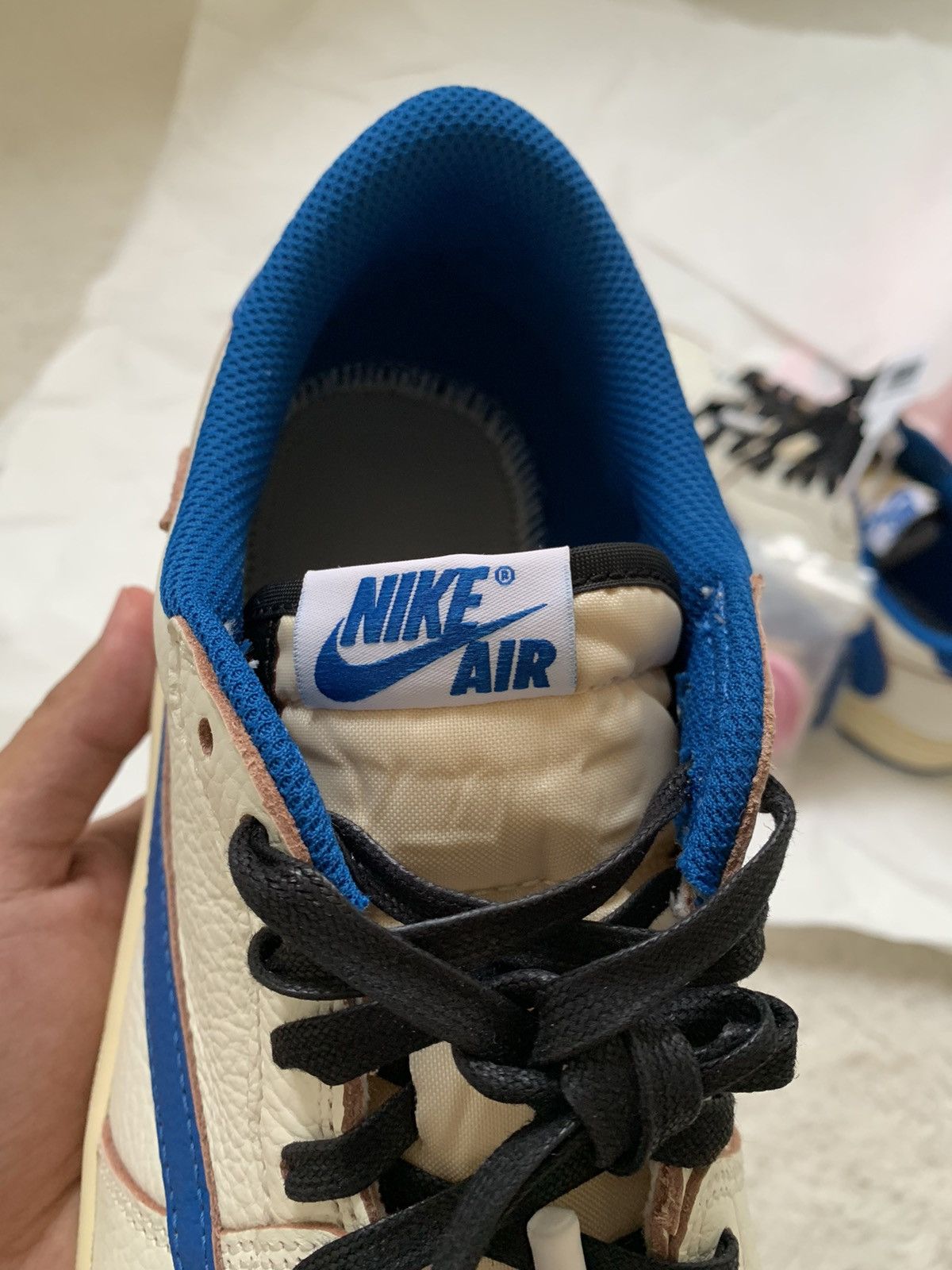 Nike × Travis Scott Air Jordan 1 Low Og X Travis Scott X Fragment 2.0 Size US 9.5 / EU 42-43 - 19 Thumbnail