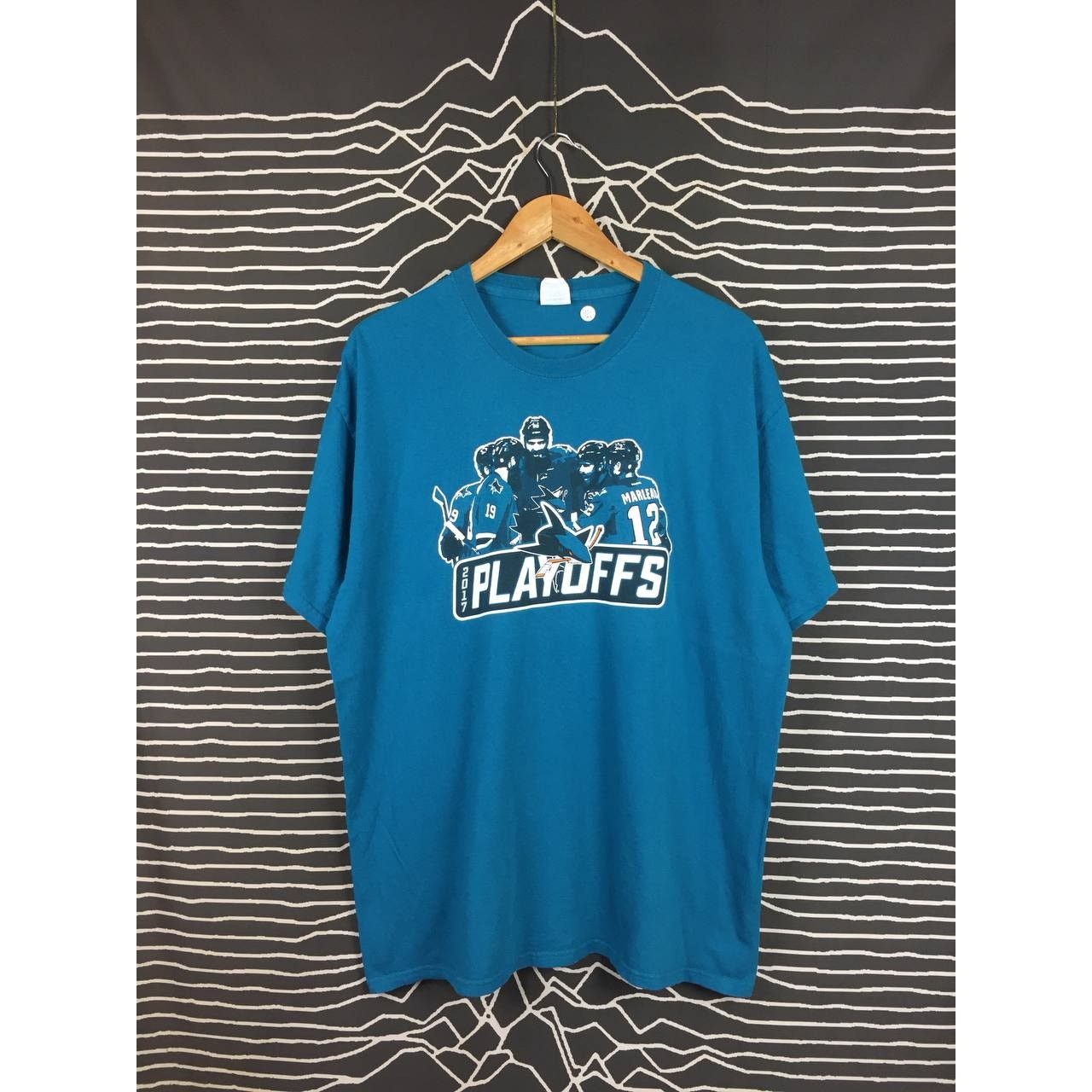 NFL × Sports Specialties San Jose Sharks 2017 NHL Playoffs Hockey Tee Size XL Size US XL / EU 56 / 4 - 2 Thumbnail
