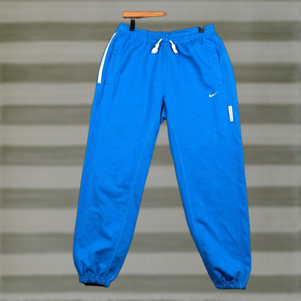 Nike Pants Mens M Blue Jogger Sweatpants Standard Issue CK6365-411