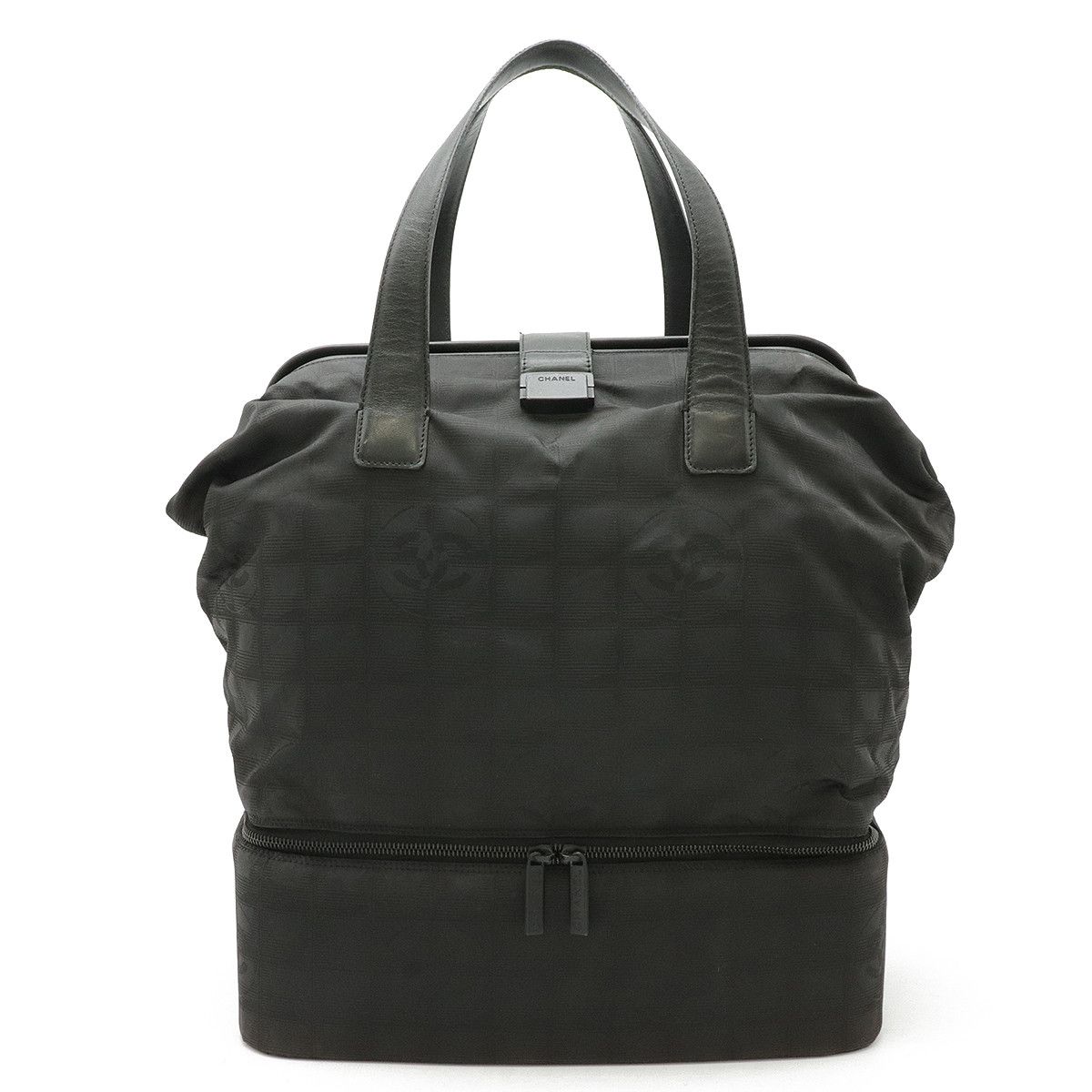 Chanel Chanel Chanel Nylon Jacquard/Leather New Travel Line Boston Bag A15960 Canvas Travel Bag A15960 in Good Condition Size ONE SIZE - 1 Thumbnail