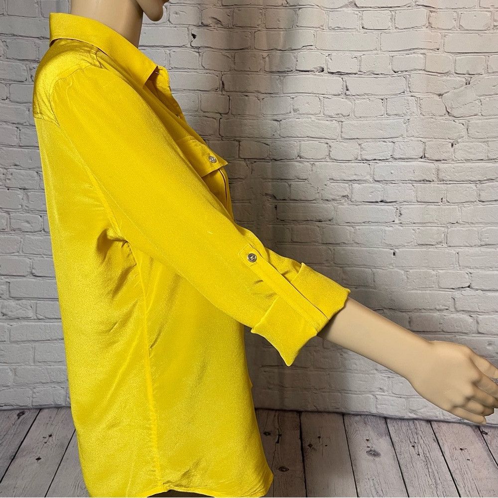 Banana Republic Banana Republic 100% Silk Yellow Long Sleeve Blouse Size 6 Size M / US 6-8 / IT 42-44 - 2 Thumbnail