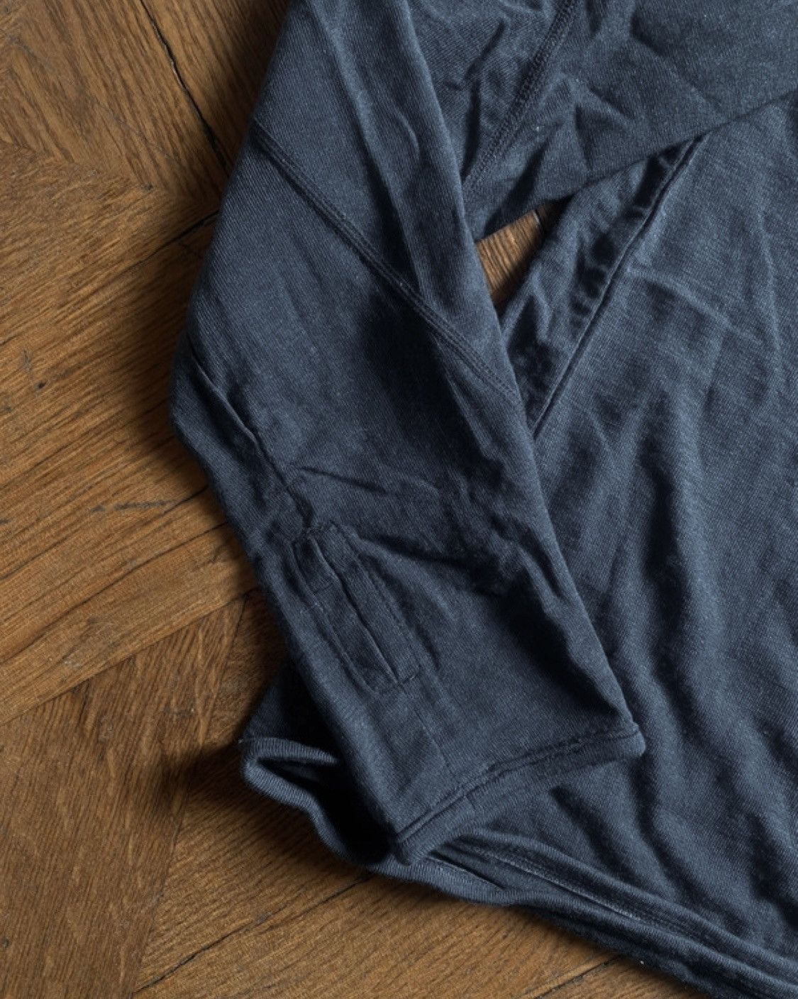POST ARCHIVE FACTION (PAF) POST ARCHIVE FACTIONS (PAF) 5.1 CENTER Long sleeve - Navy S Size US S / EU 44-46 / 1 - 7 Thumbnail