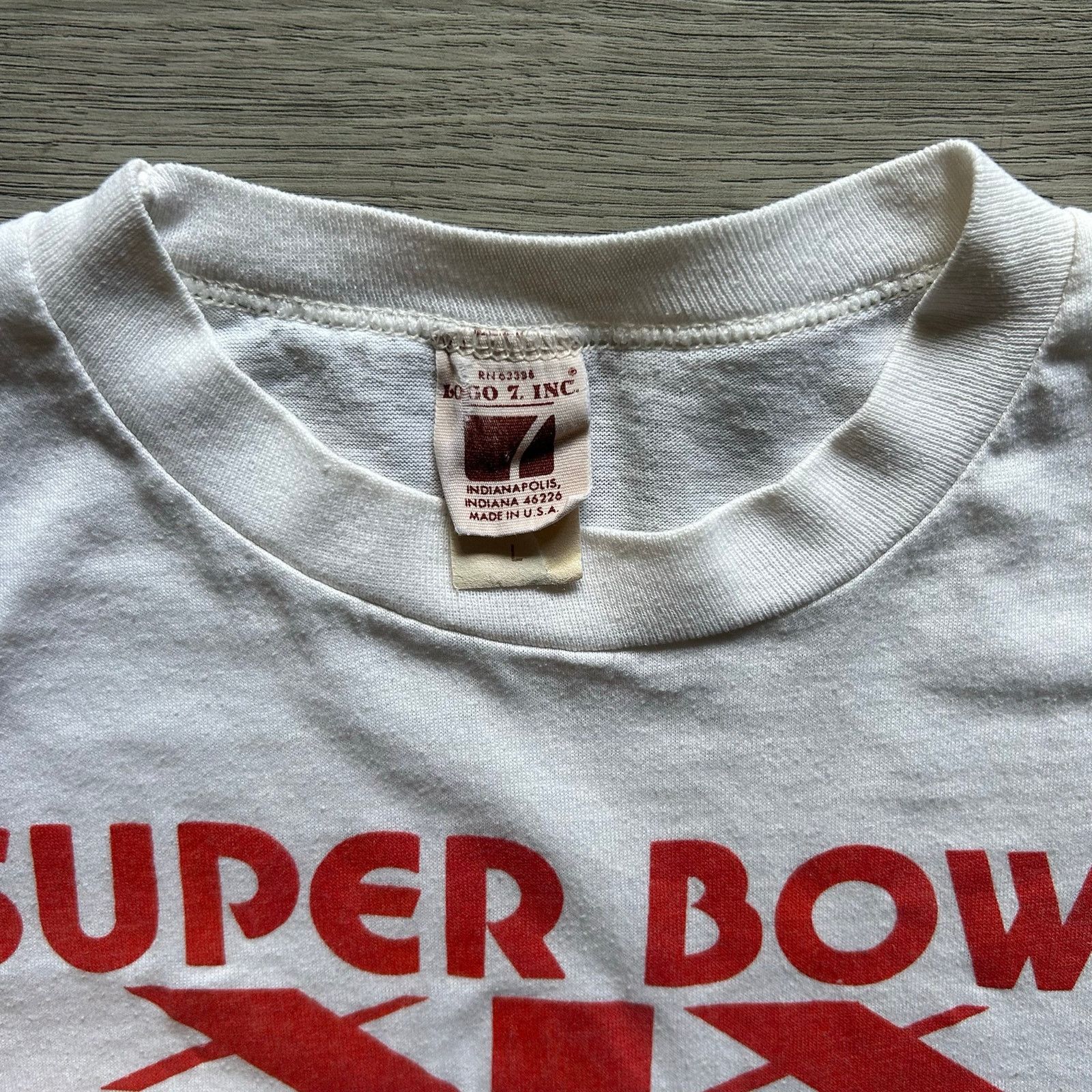 Other Vintage 1984 logo 7 Super Bowl XIX 49ers vs Dolphins T-Shirt Size US L / EU 52-54 / 3 - 3 Thumbnail
