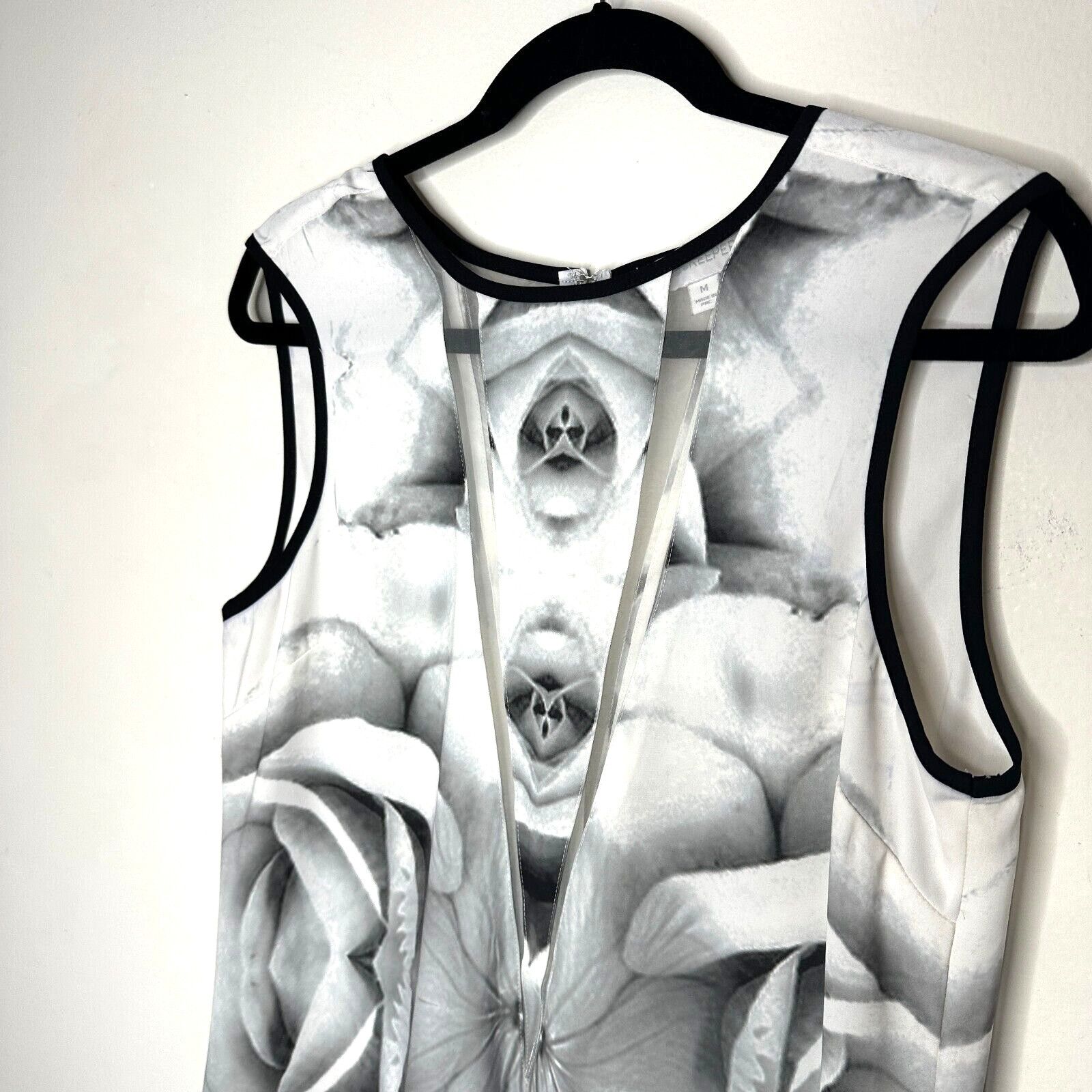 Other Finders Keepers Black White Tangled Secrets Rose Slip Dress Size M / US 6-8 / IT 42-44 - 5 Thumbnail