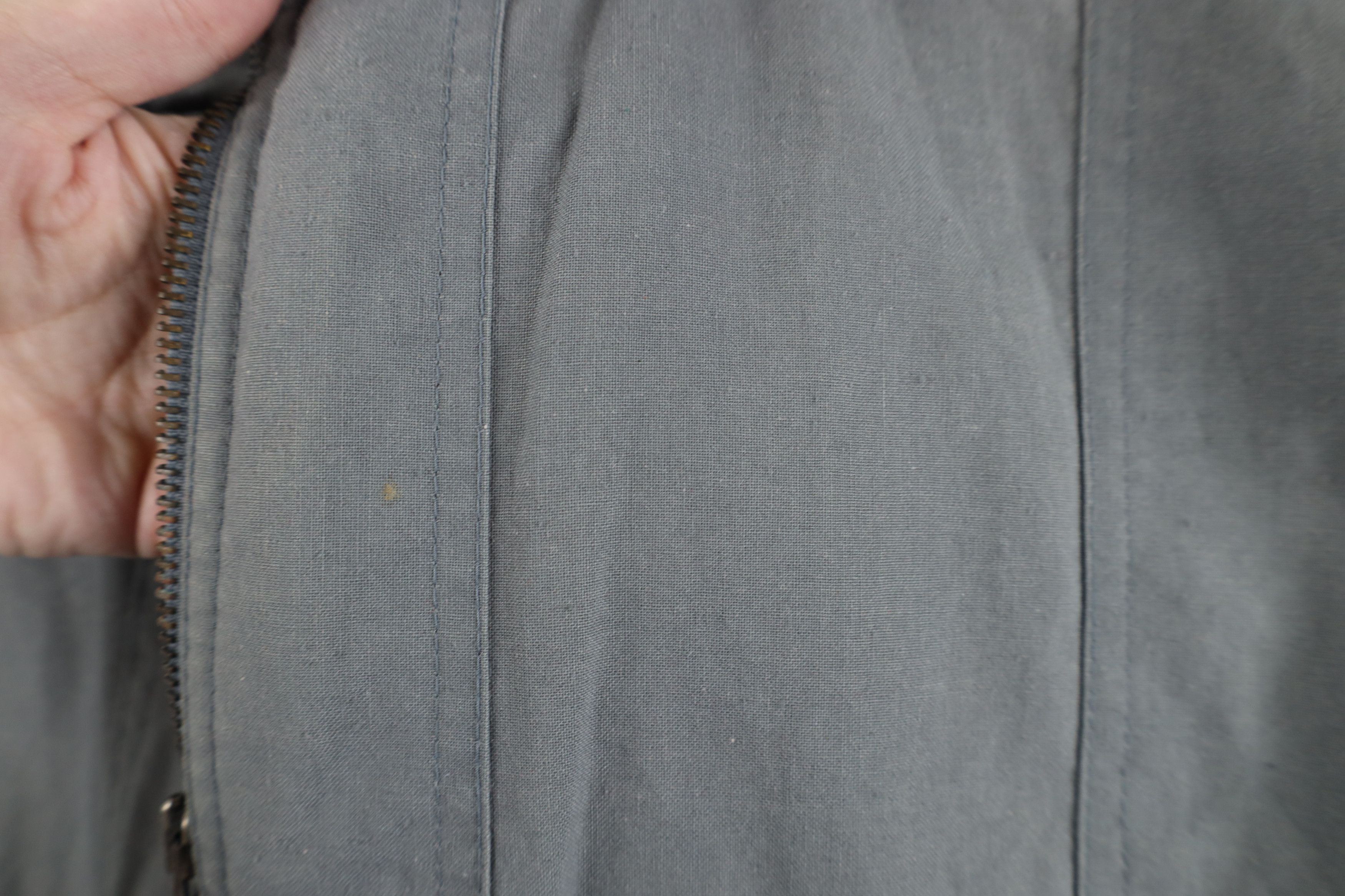 Vintage Vintage 90s Streetwear Stonewash Lined Puffer Vest Jacket Size US XL / EU 56 / 4 - 8 Thumbnail